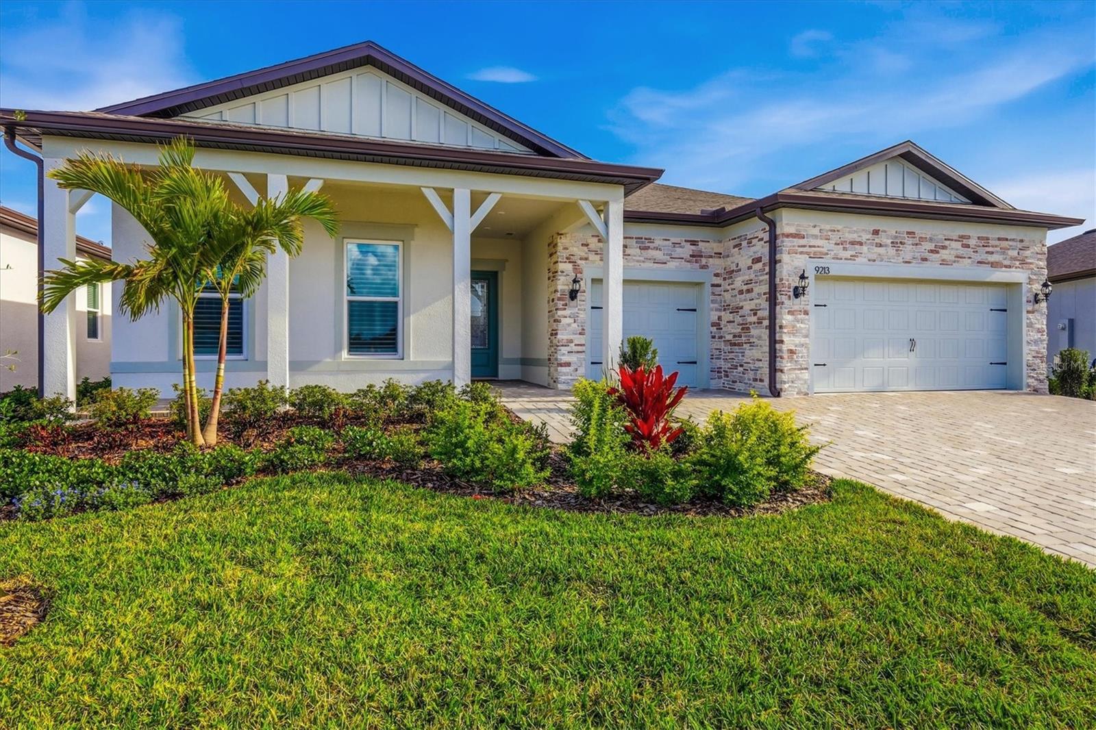 9213 Sand Dune Cv Property Photo 2