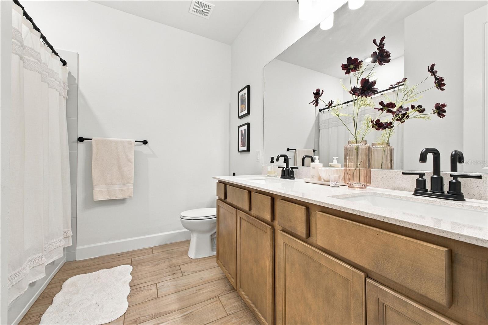 5839 Silverside Pine Ct Property Photo 36