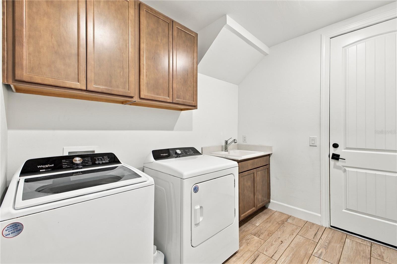 5839 Silverside Pine Ct Property Photo 39