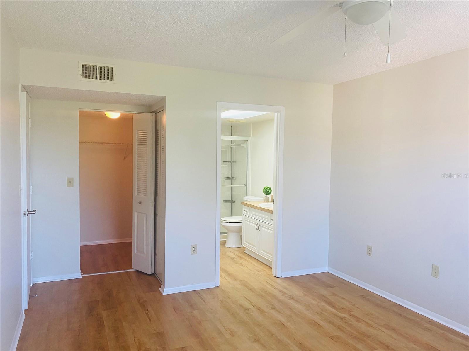 505 30th Ave W #e406 Property Photo 19