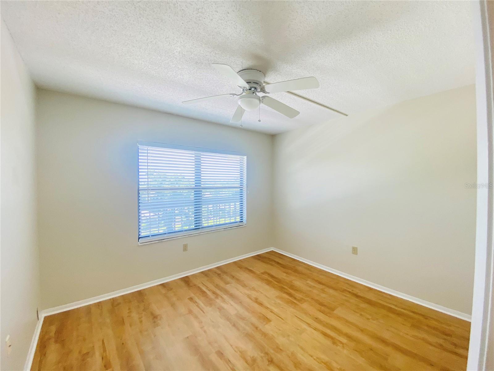 505 30th Ave W #e406 Property Photo 23