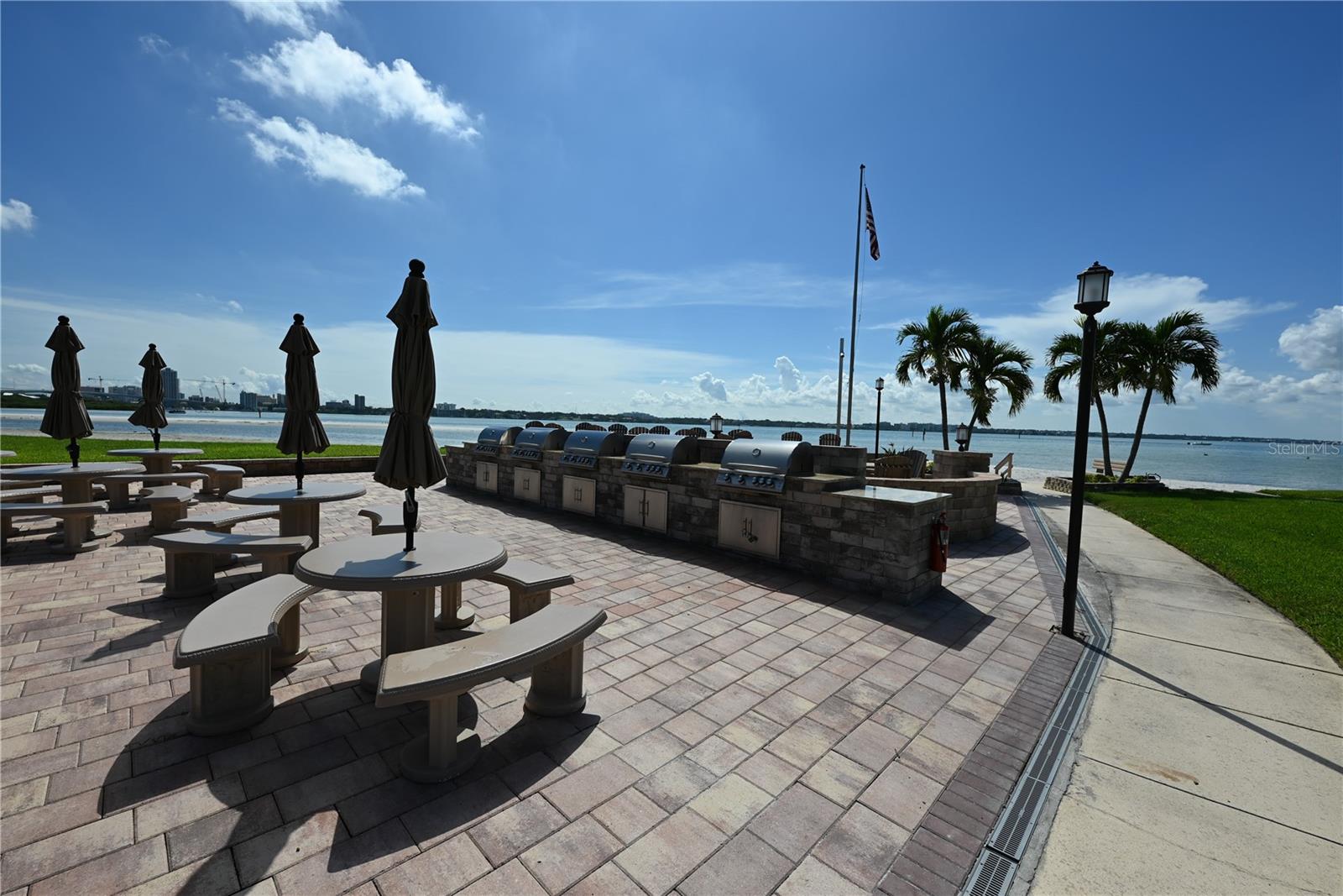 800 S Gulfview Blvd #508 Property Photo 18