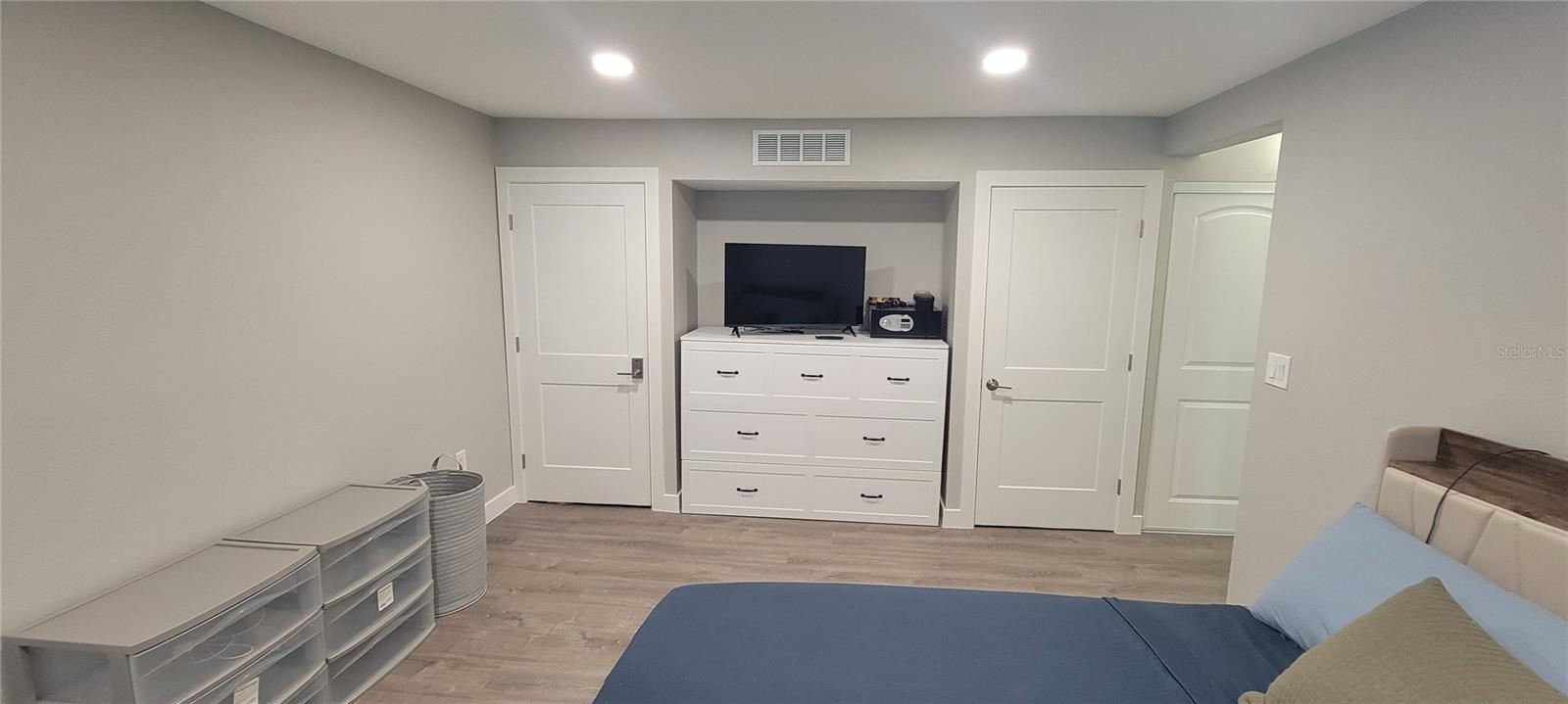 800 S Gulfview Blvd #508 Property Photo 36