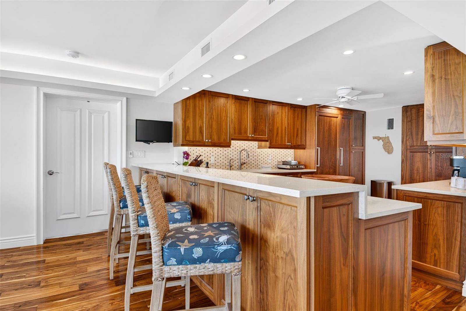 4708 Ocean Blvd #e4 Property Photo 11