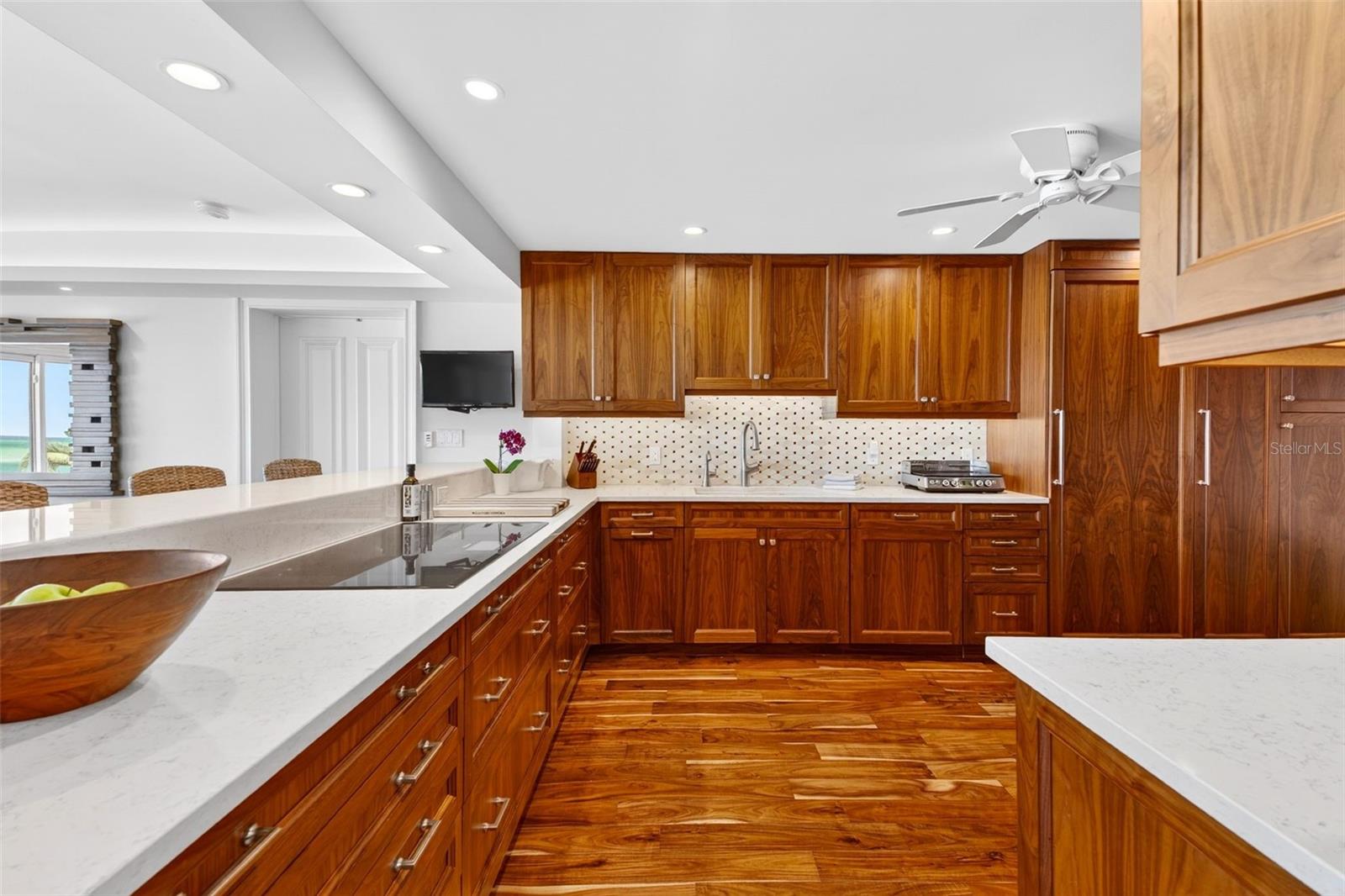 4708 Ocean Blvd #e4 Property Photo 12