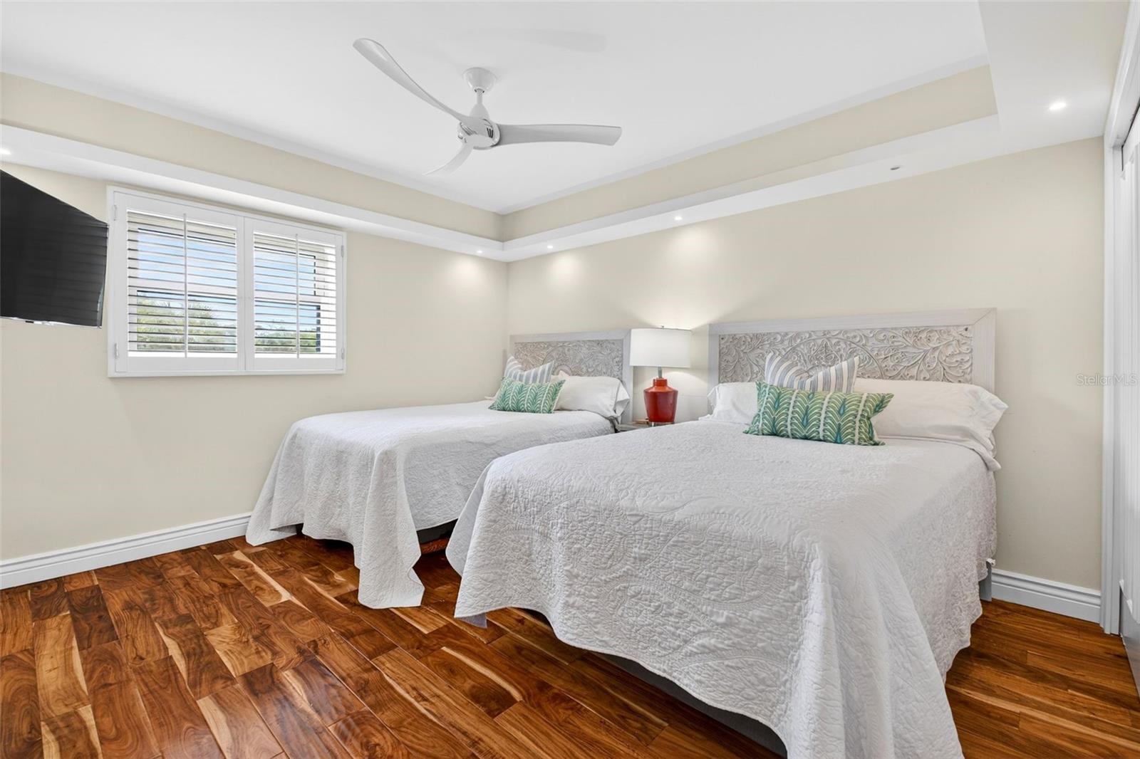 4708 Ocean Blvd #e4 Property Photo 23