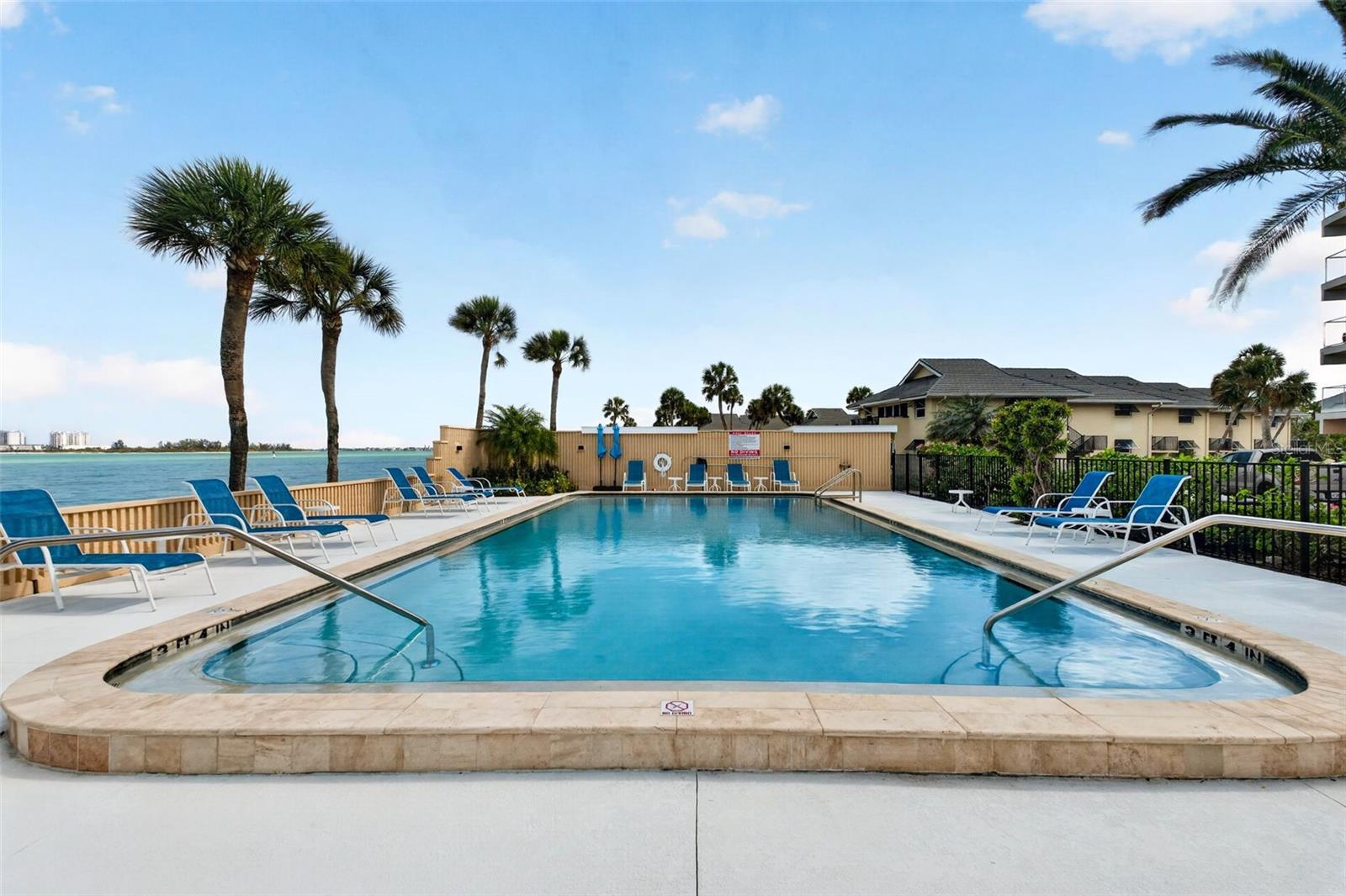 4708 Ocean Blvd #e4 Property Photo 29