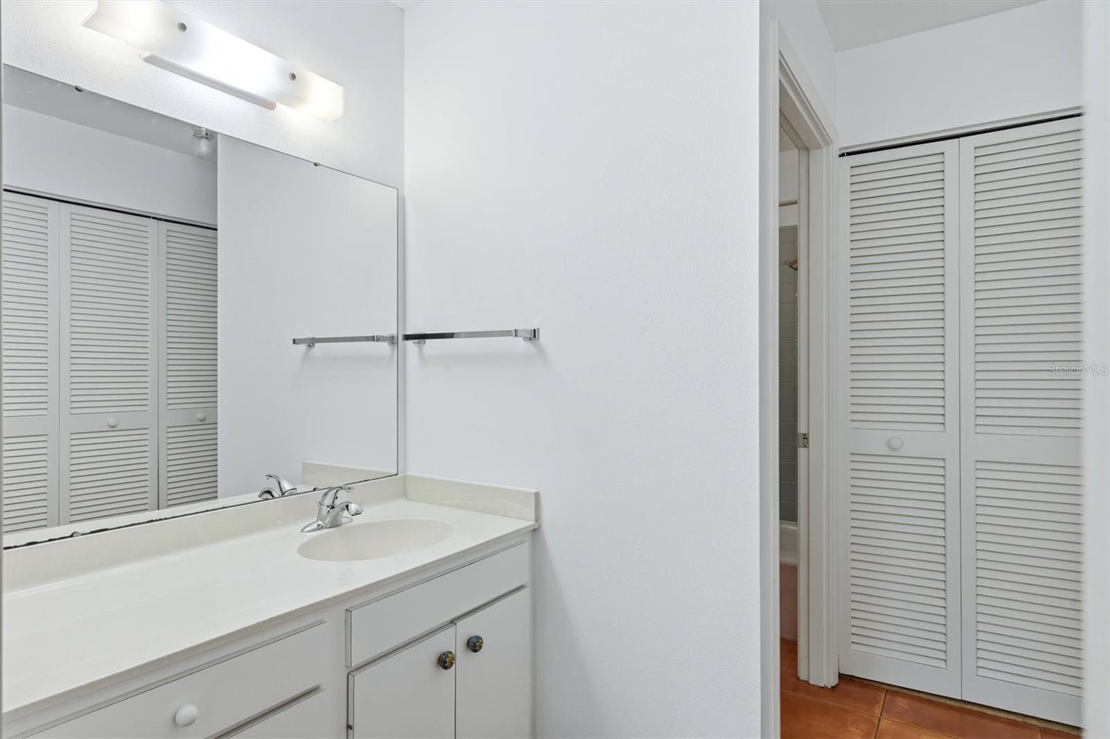 509 Lakeside Dr #509 Property Photo 19