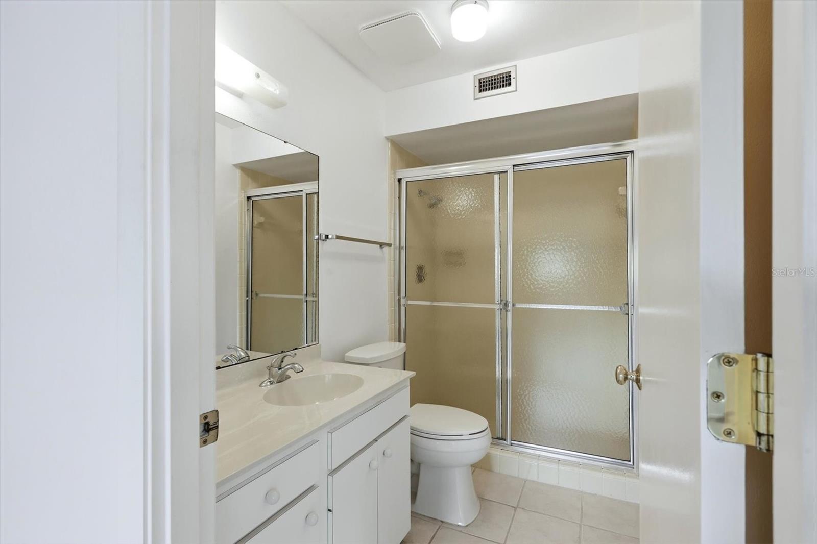 509 Lakeside Dr #509 Property Photo 22