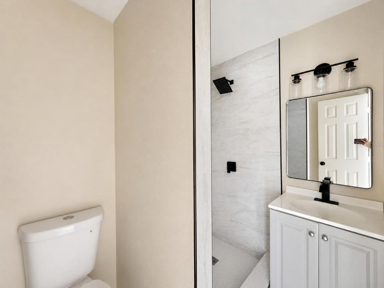 5633 Crissman Dr N #c3 Property Photo 5