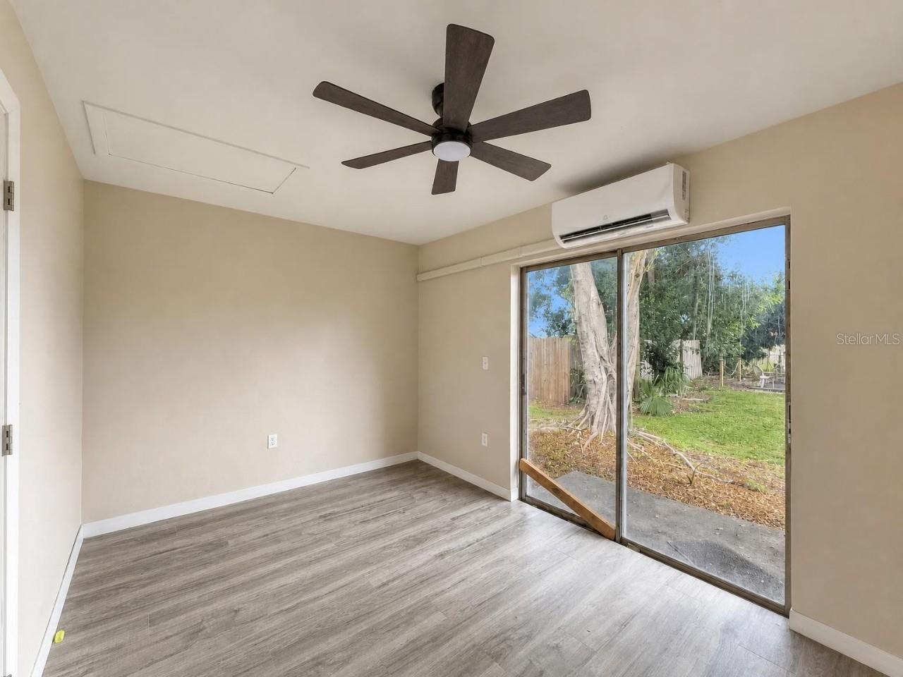 5633 Crissman Dr N #c3 Property Photo 6