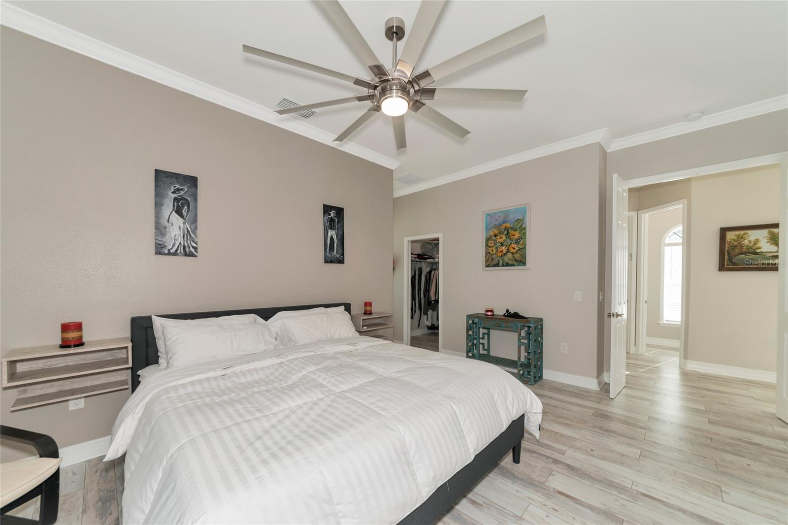 1101 Kings Way Dr Property Photo 20