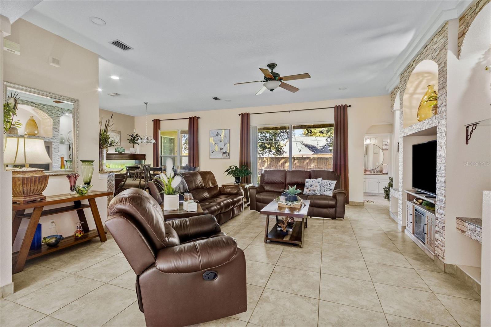 11530 Andy Dr Property Photo 19
