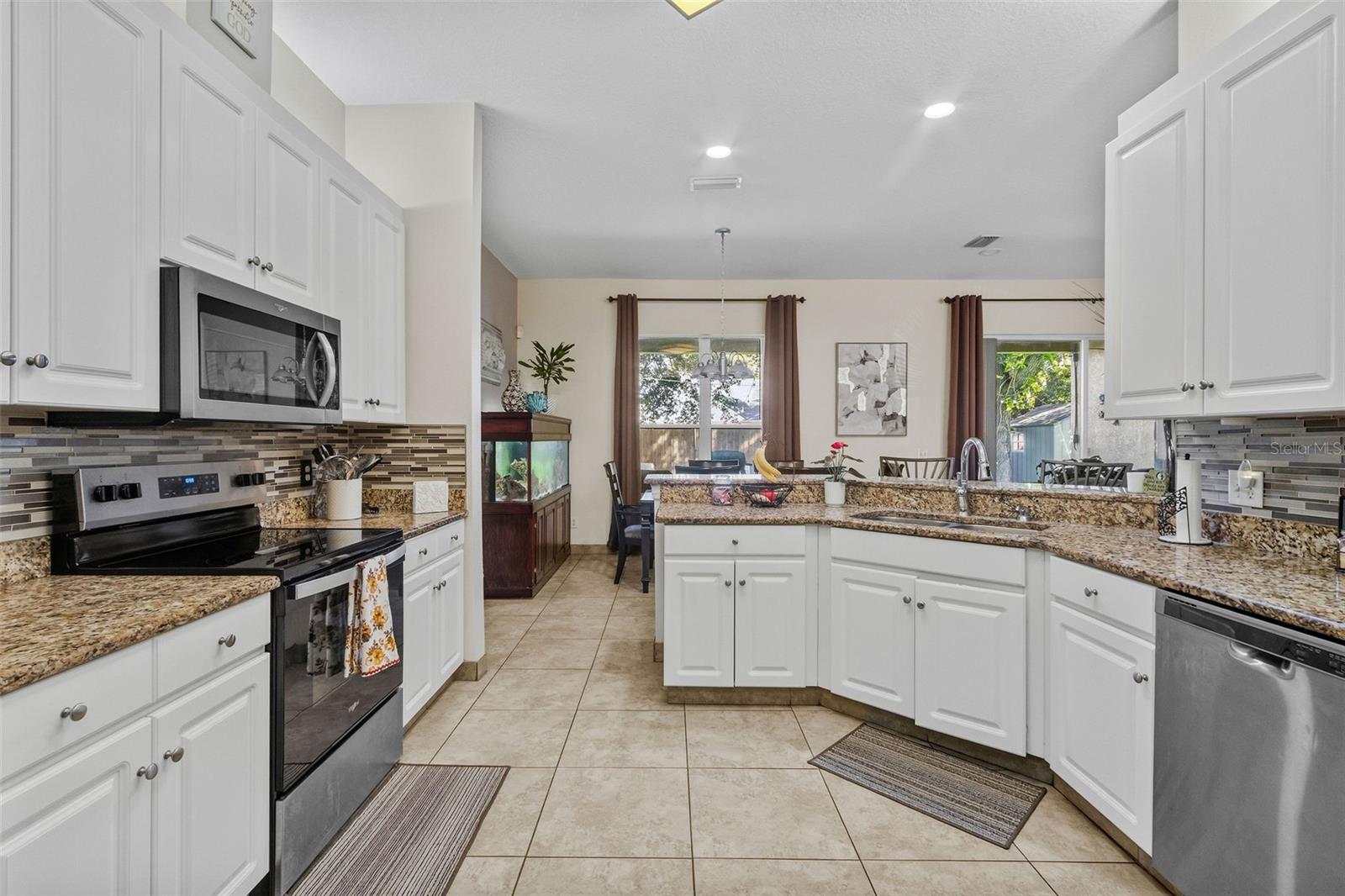 11530 Andy Dr Property Photo 30