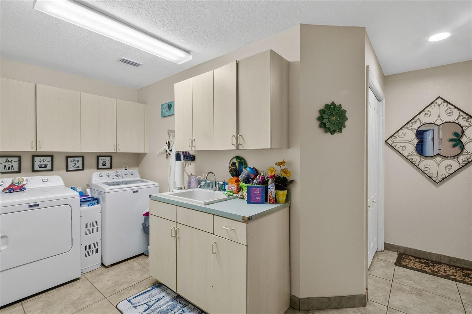11530 Andy Dr Property Photo 37