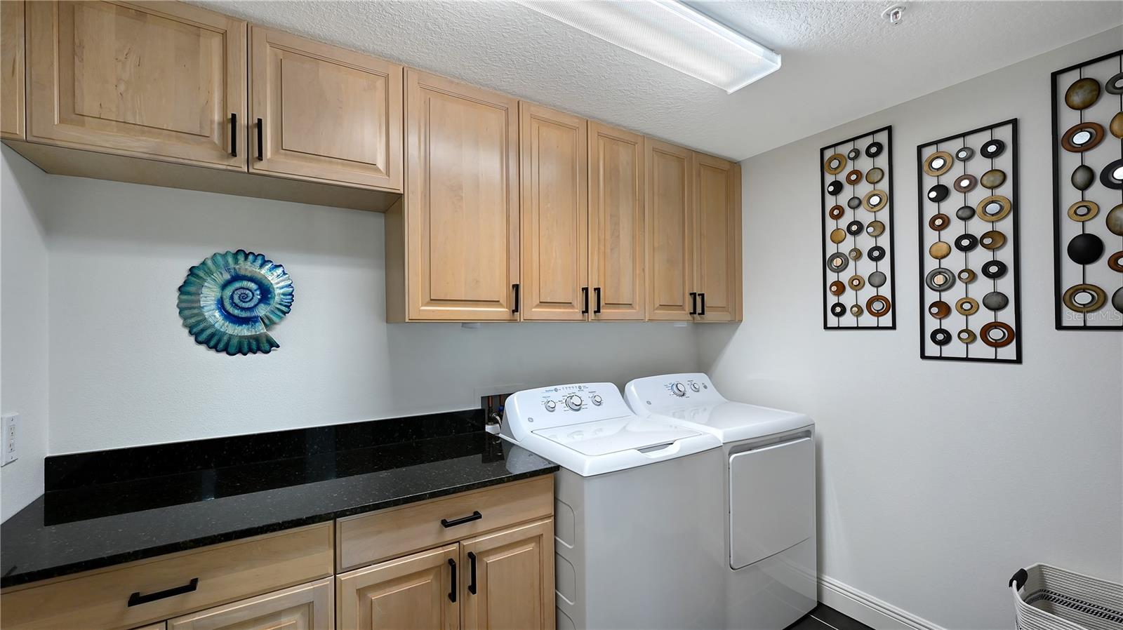 800 N Tamiami Trl #321 Property Photo 15