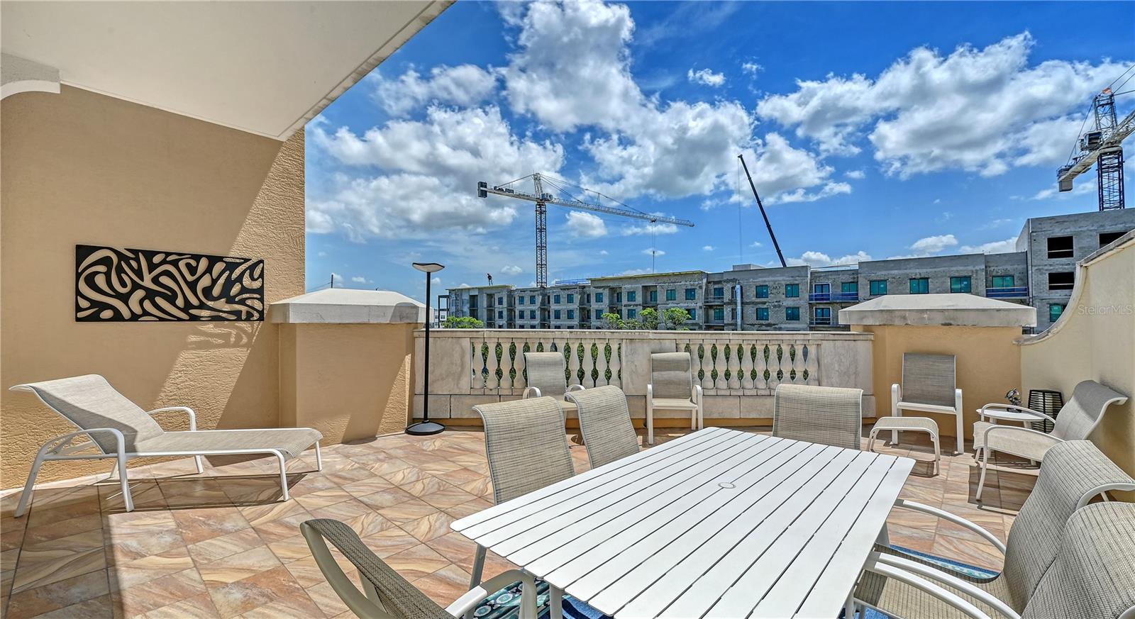 800 N Tamiami Trl #321 Property Photo 21
