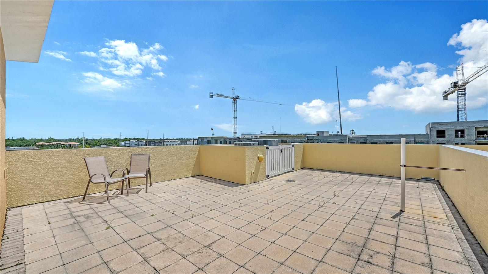 800 N Tamiami Trl #321 Property Photo 31