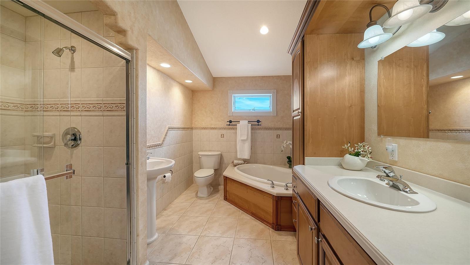 5390 Gulf Dr Property Photo 22