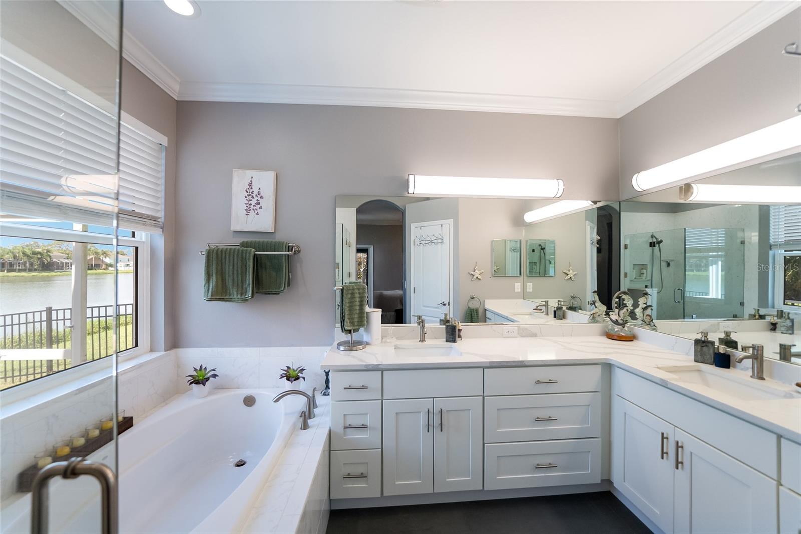 5030 58th Ter E Property Photo 25