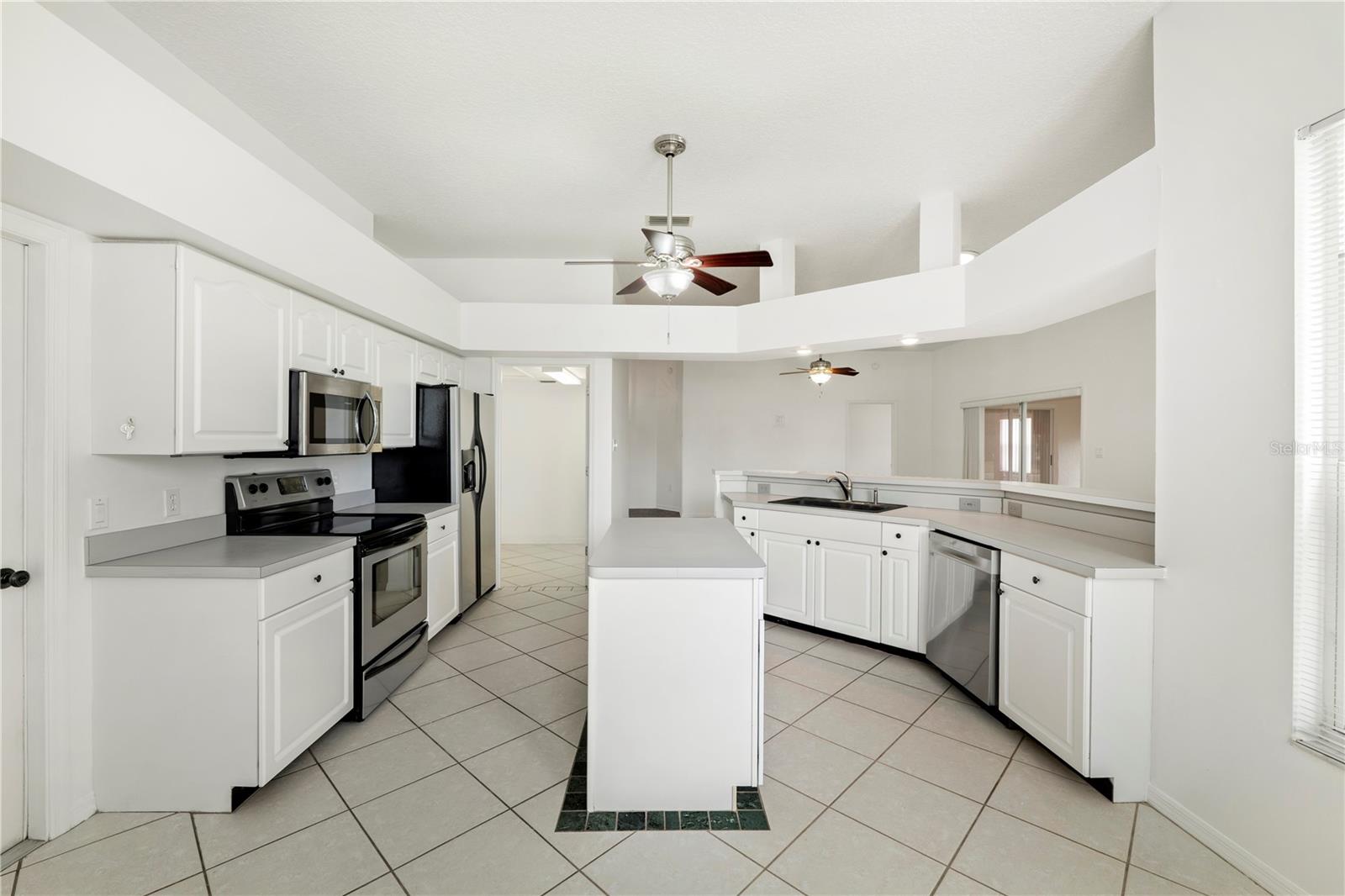 5761 Macaw Pl Property Photo 10