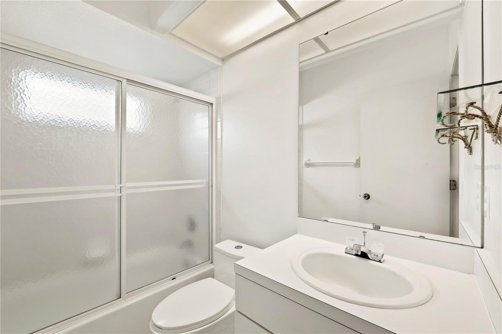 5761 Macaw Pl Property Photo 14
