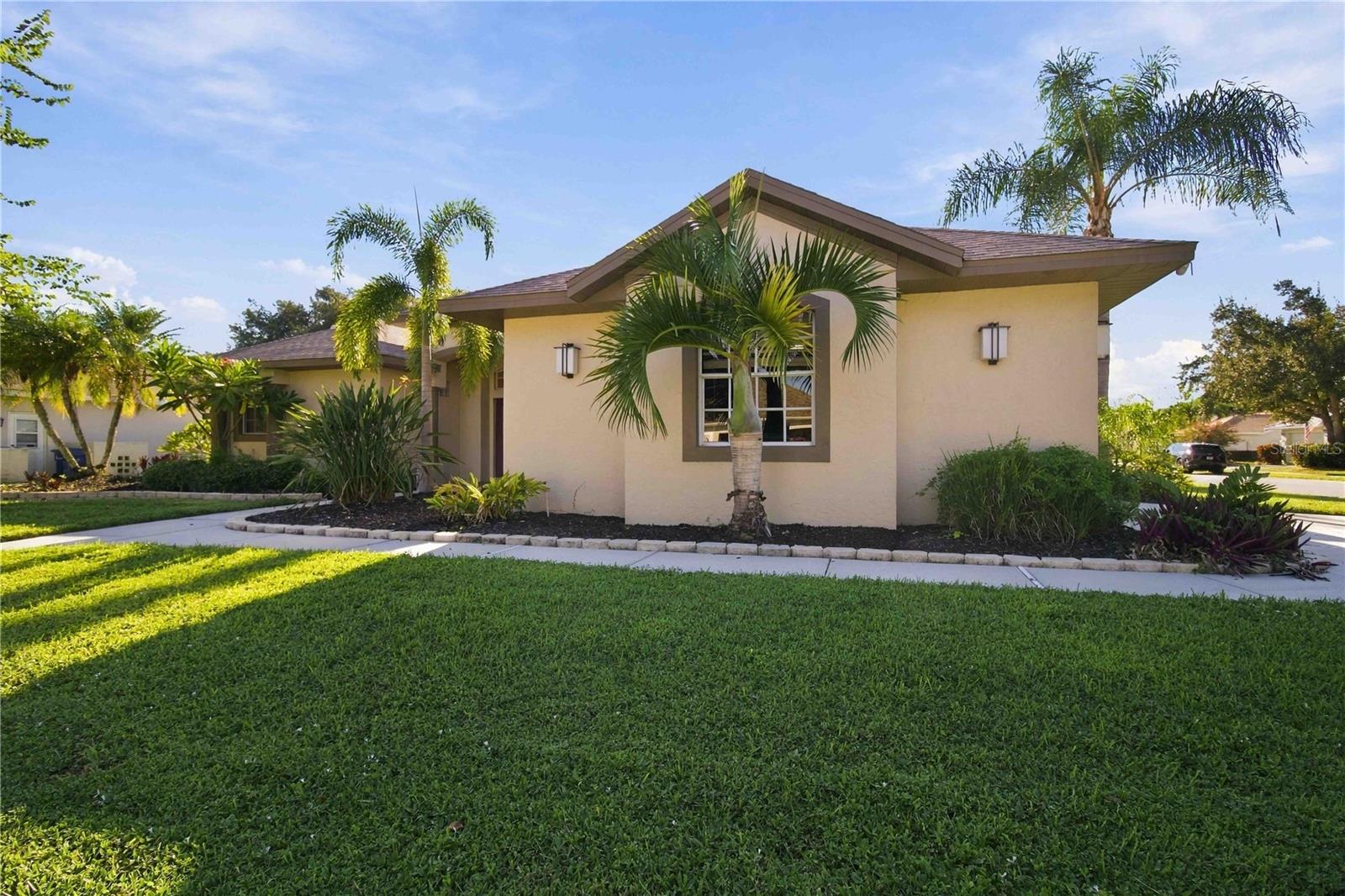 6274 Aventura Dr Property Photo 4