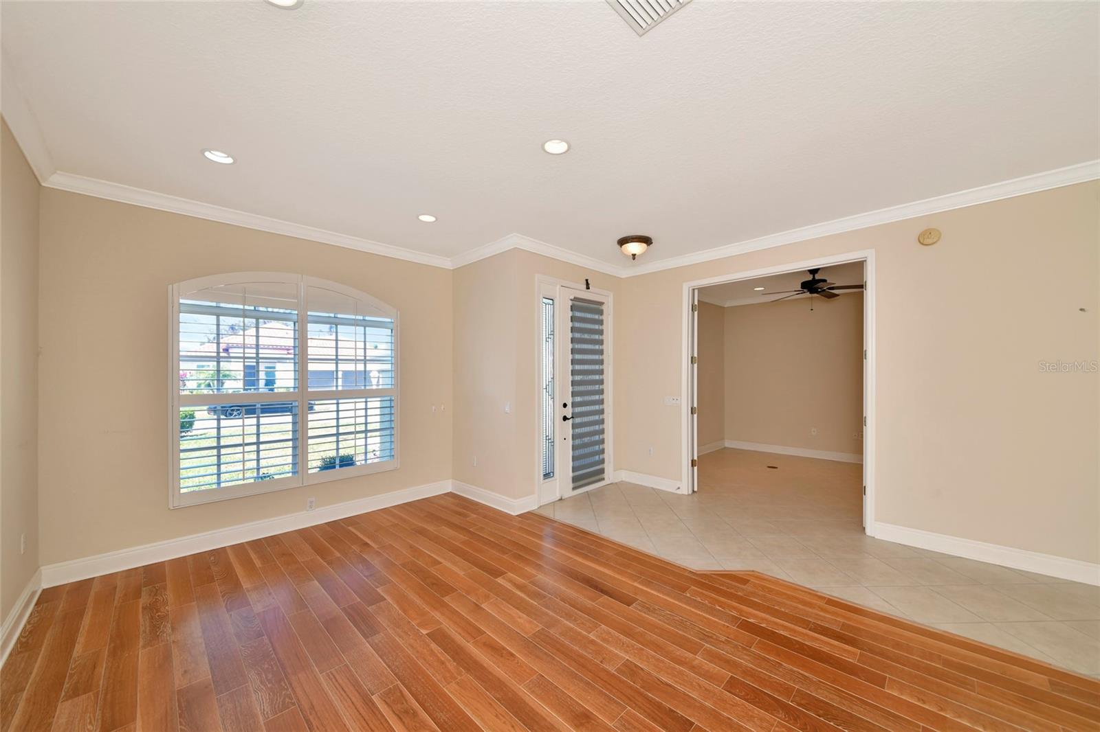 7742 Us Open Loop Property Photo 4