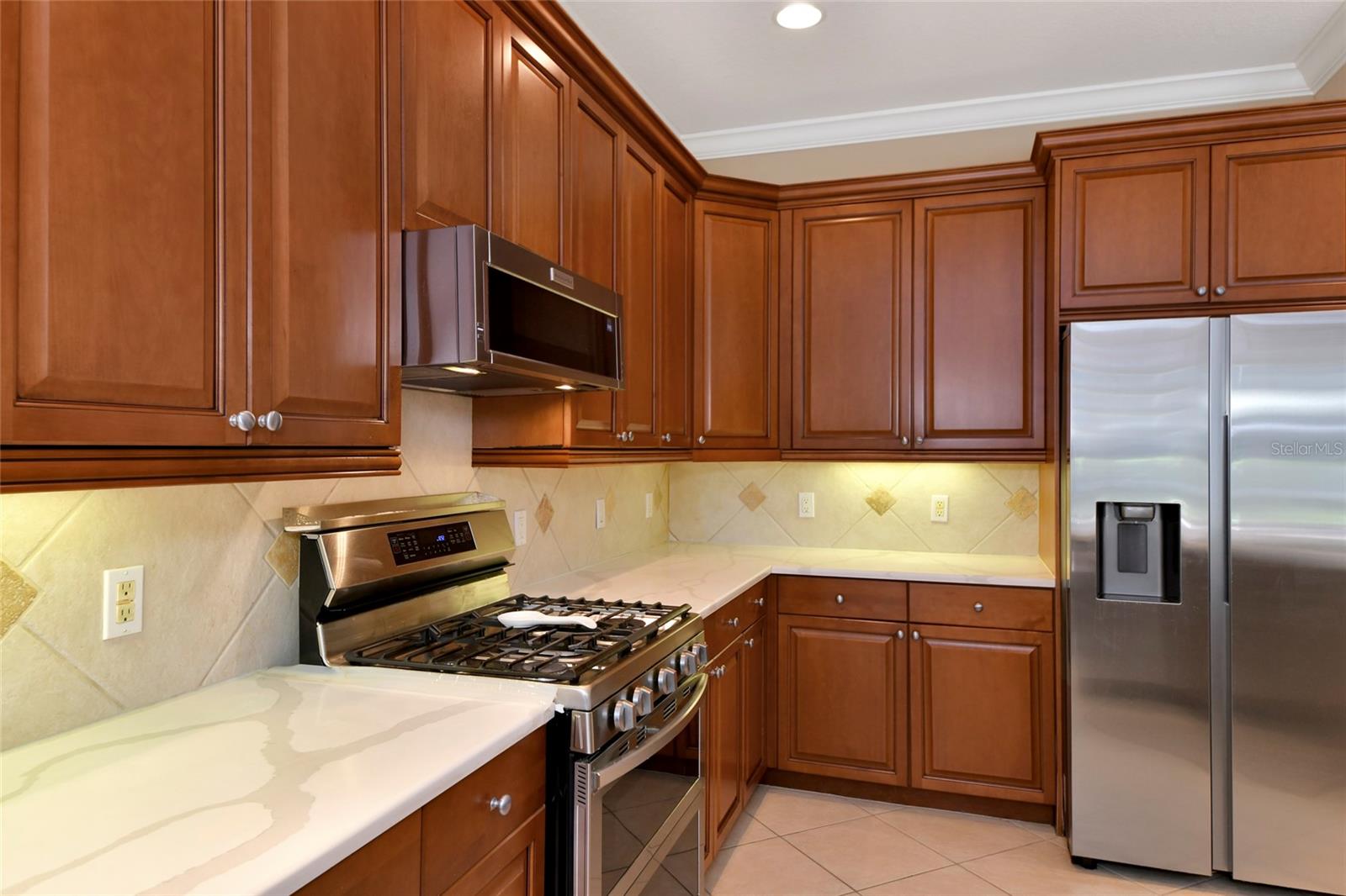 7742 Us Open Loop Property Photo 15