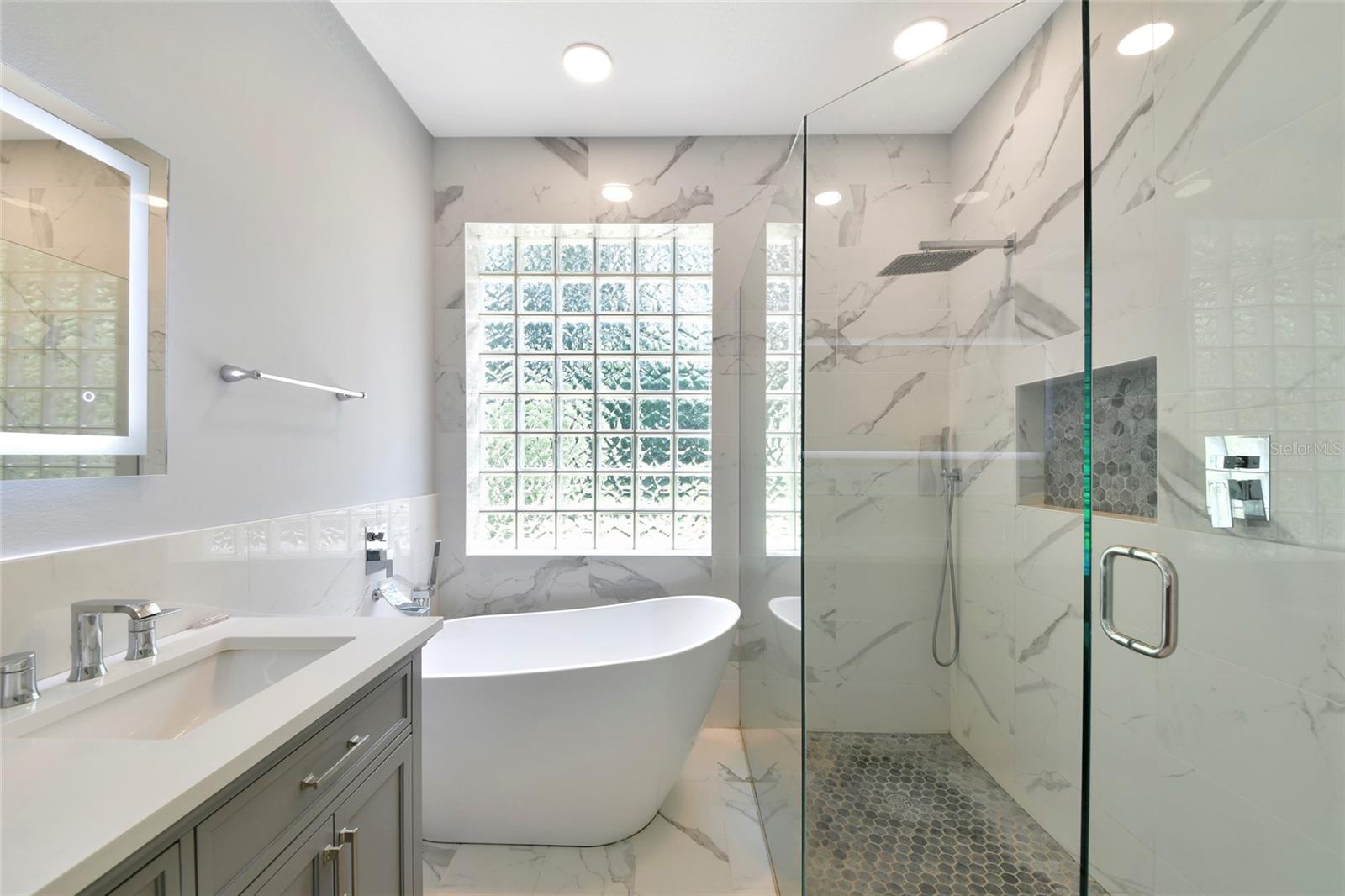7742 Us Open Loop Property Photo 26