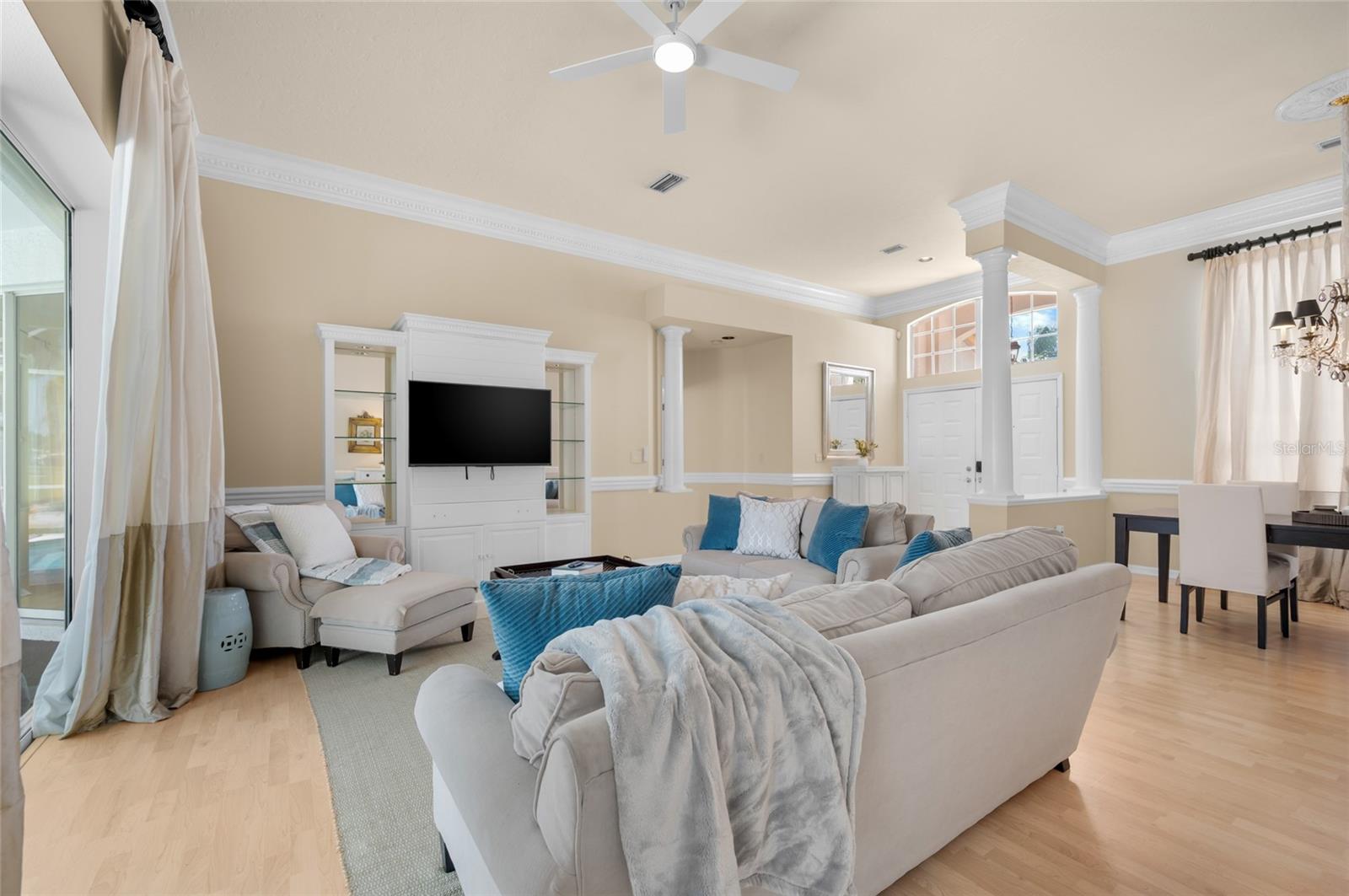 5449 Downham Mdws Property Photo 26