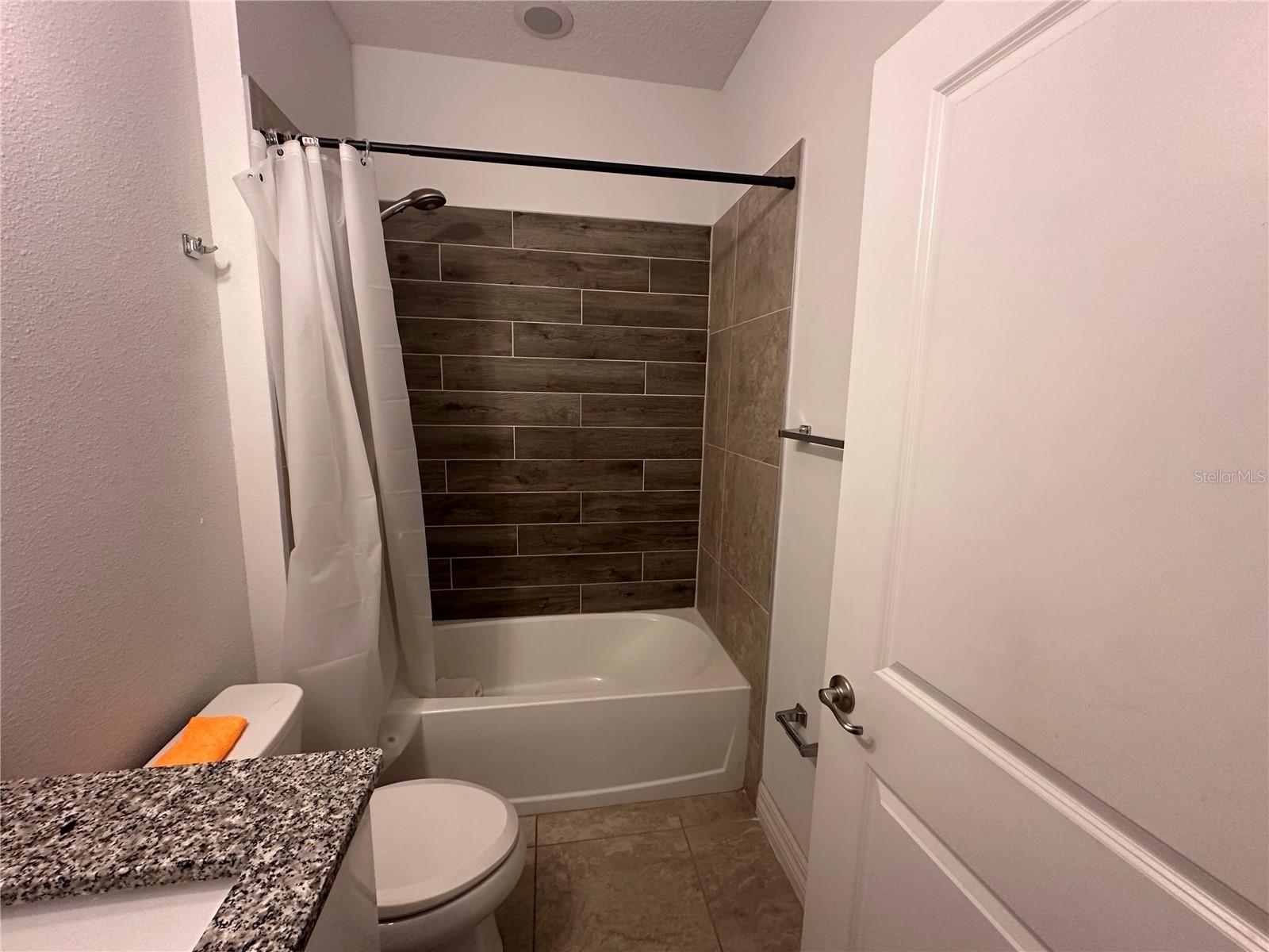 40 Orchid Ln Property Photo 10