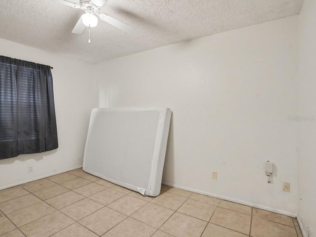 5661 Struthers Ct Property Photo 14