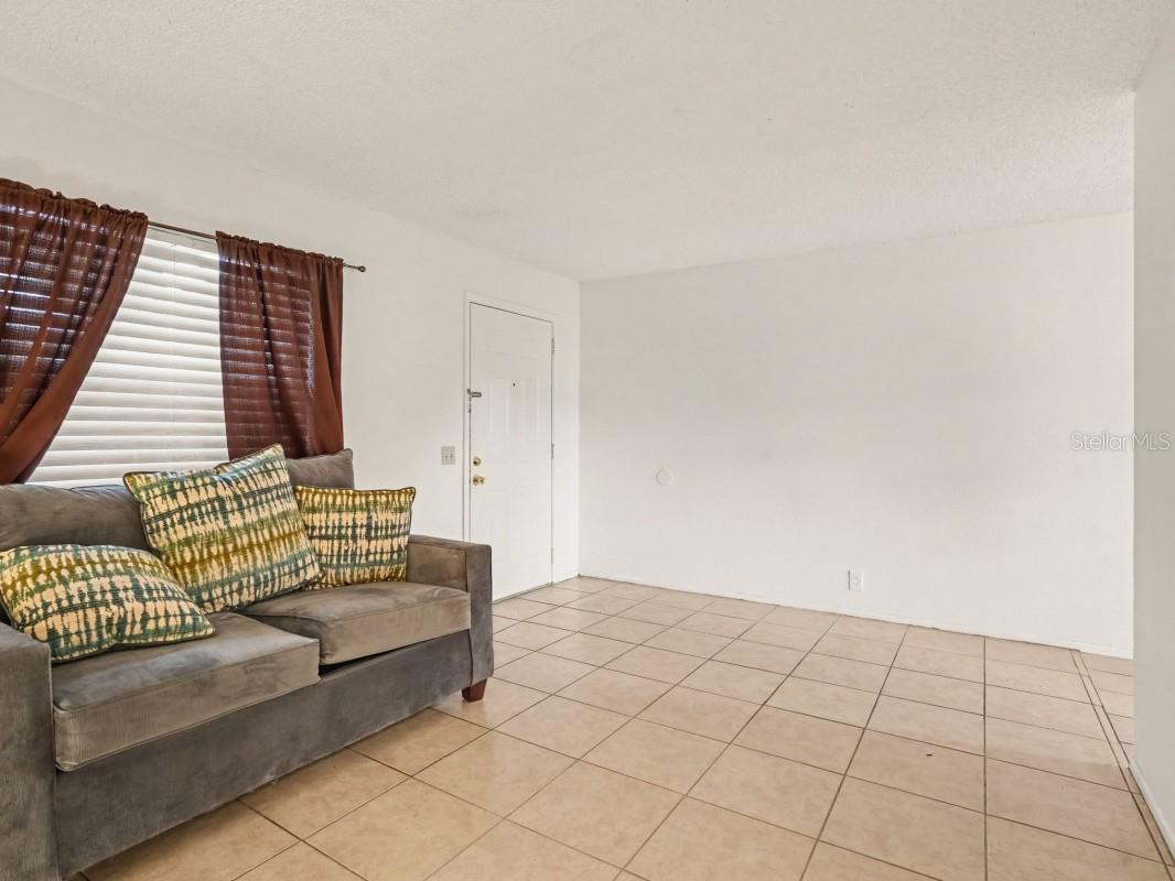 5661 Struthers Ct Property Photo 19