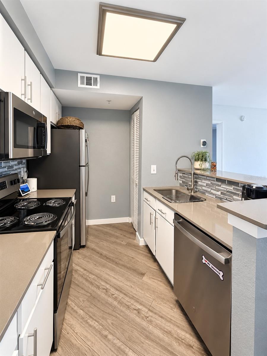 2203 Key West Ct #422 Property Photo 11