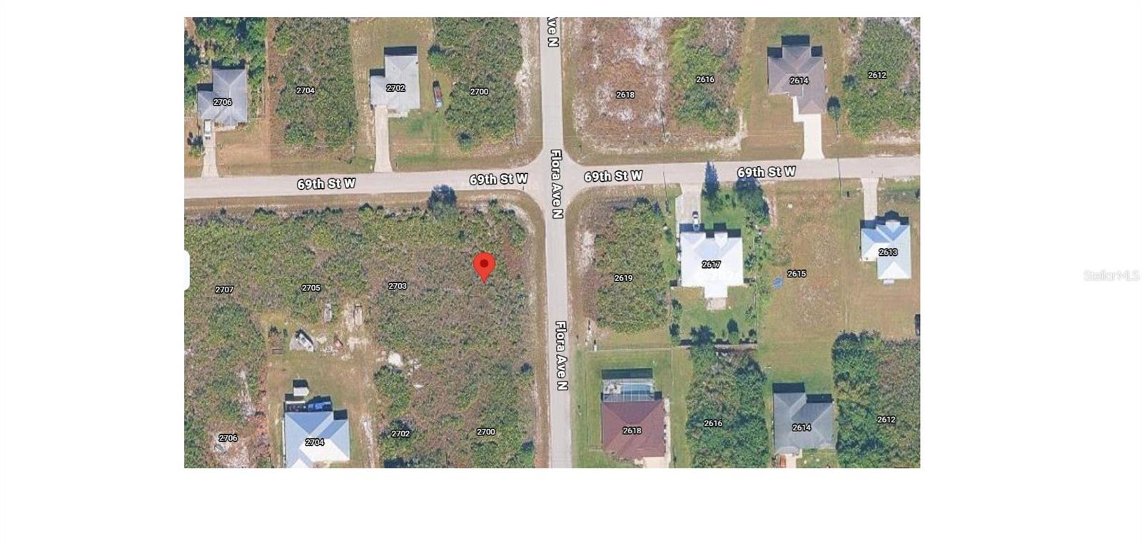 2701 69th St W Property Photo 1