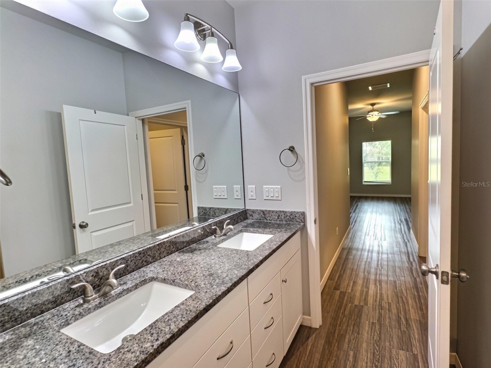 3685 Trenton Ln Property Photo 15