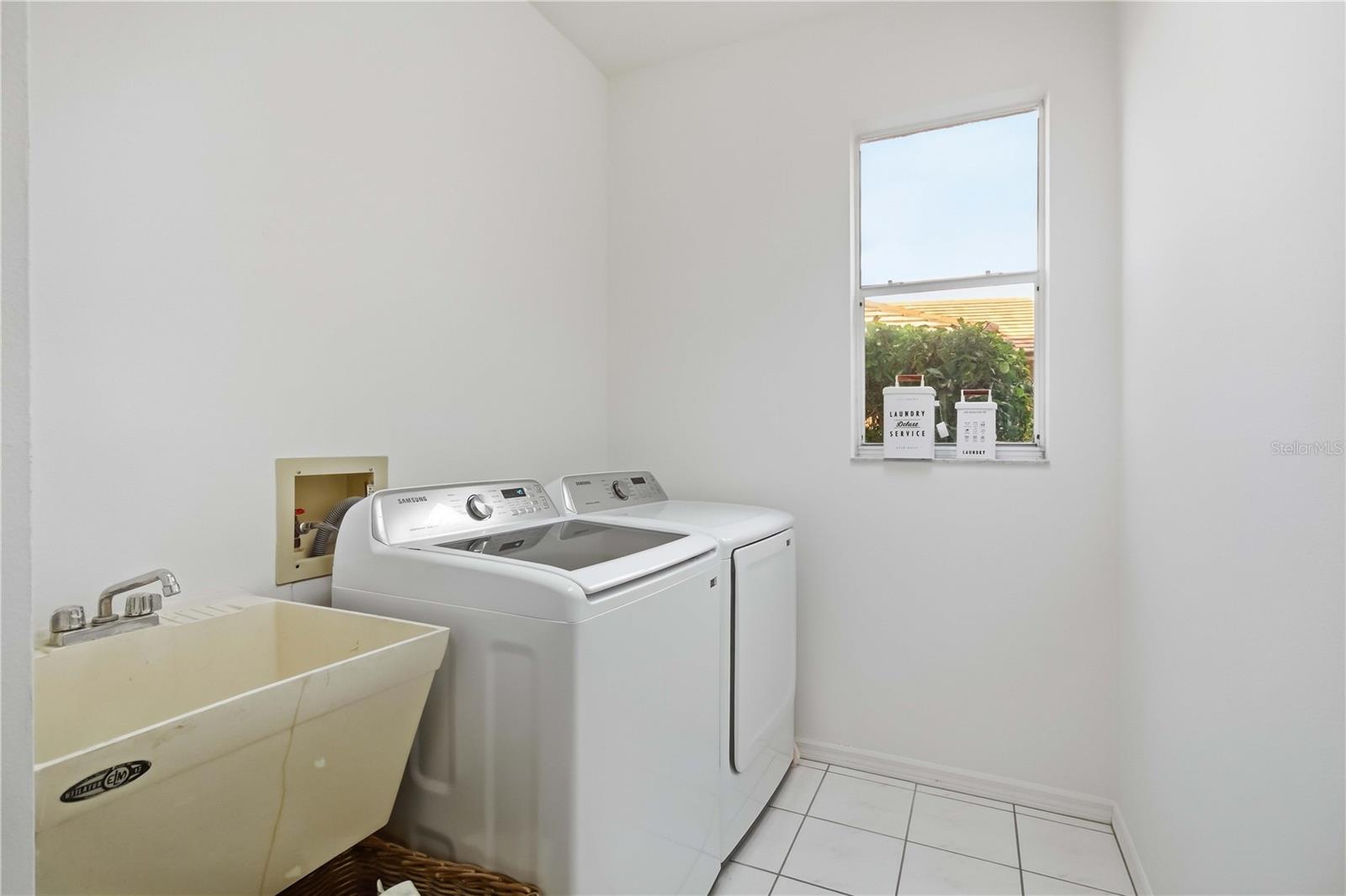 4106 Hearthstone Dr Property Photo 25