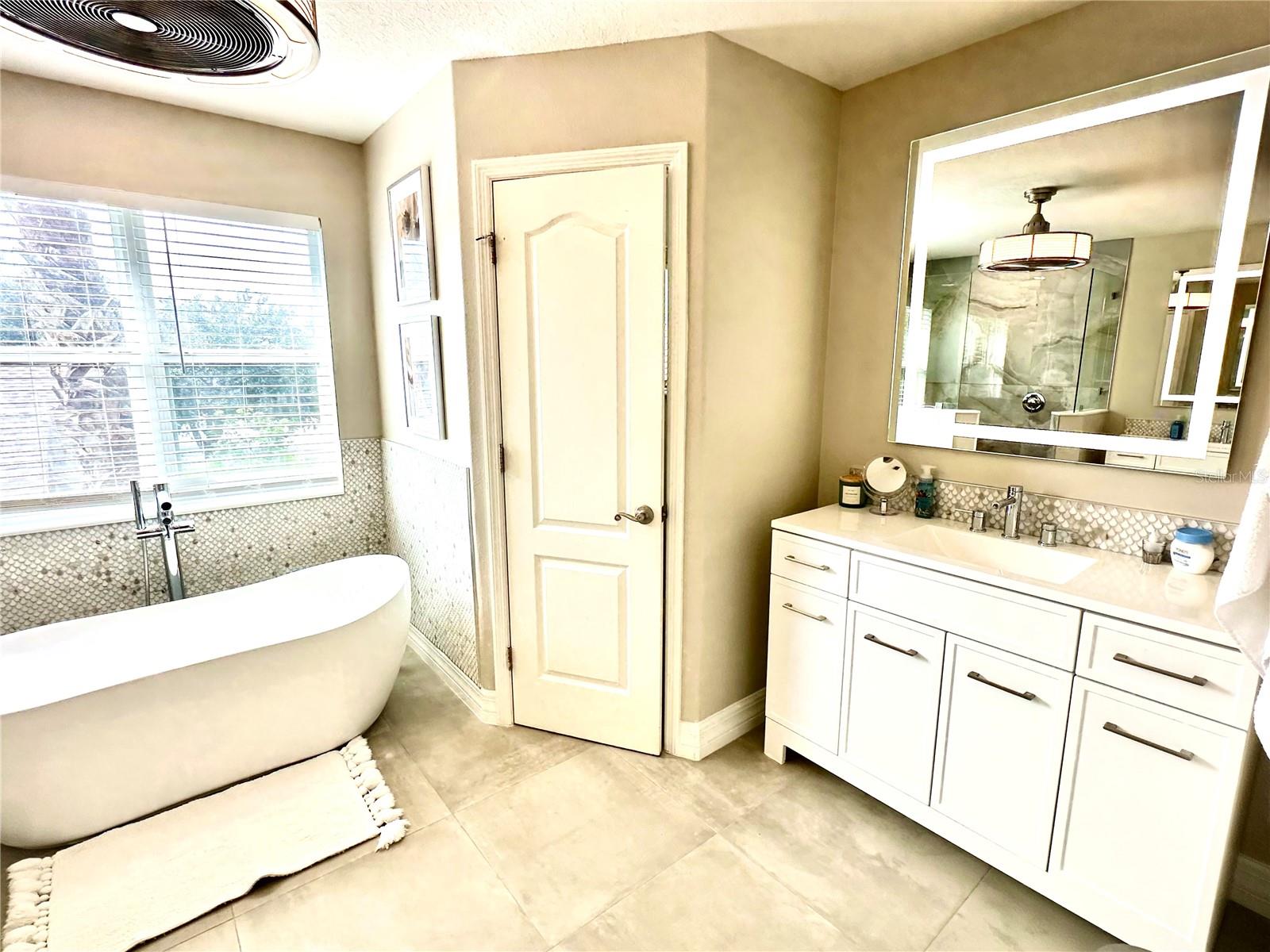 5923 53rd Ln E Property Photo 27