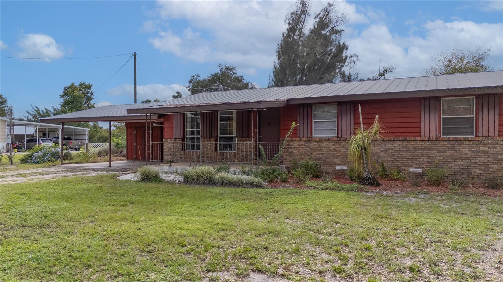 6443 Ne County Road 660 Property Photo 13