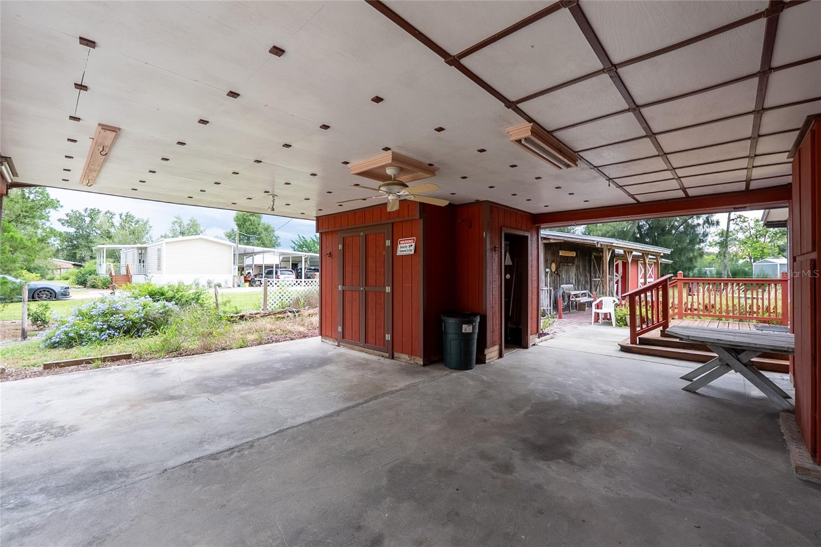 6443 Ne County Road 660 Property Photo 58