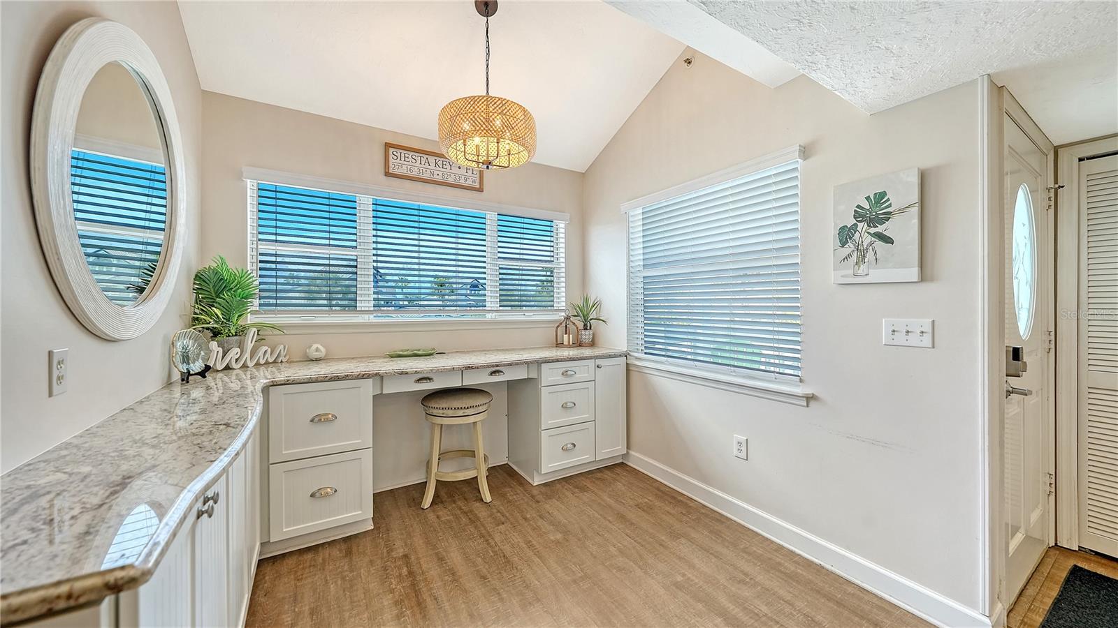 1350 Siesta Bayside Dr #1350b Property Photo 4