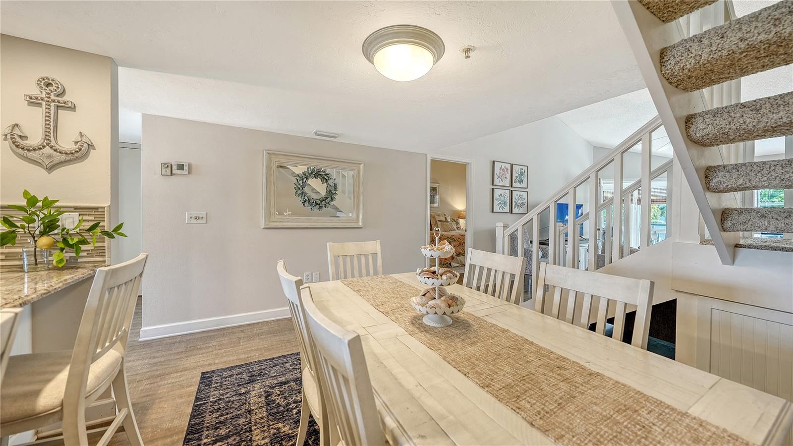 1350 Siesta Bayside Dr #1350b Property Photo 11