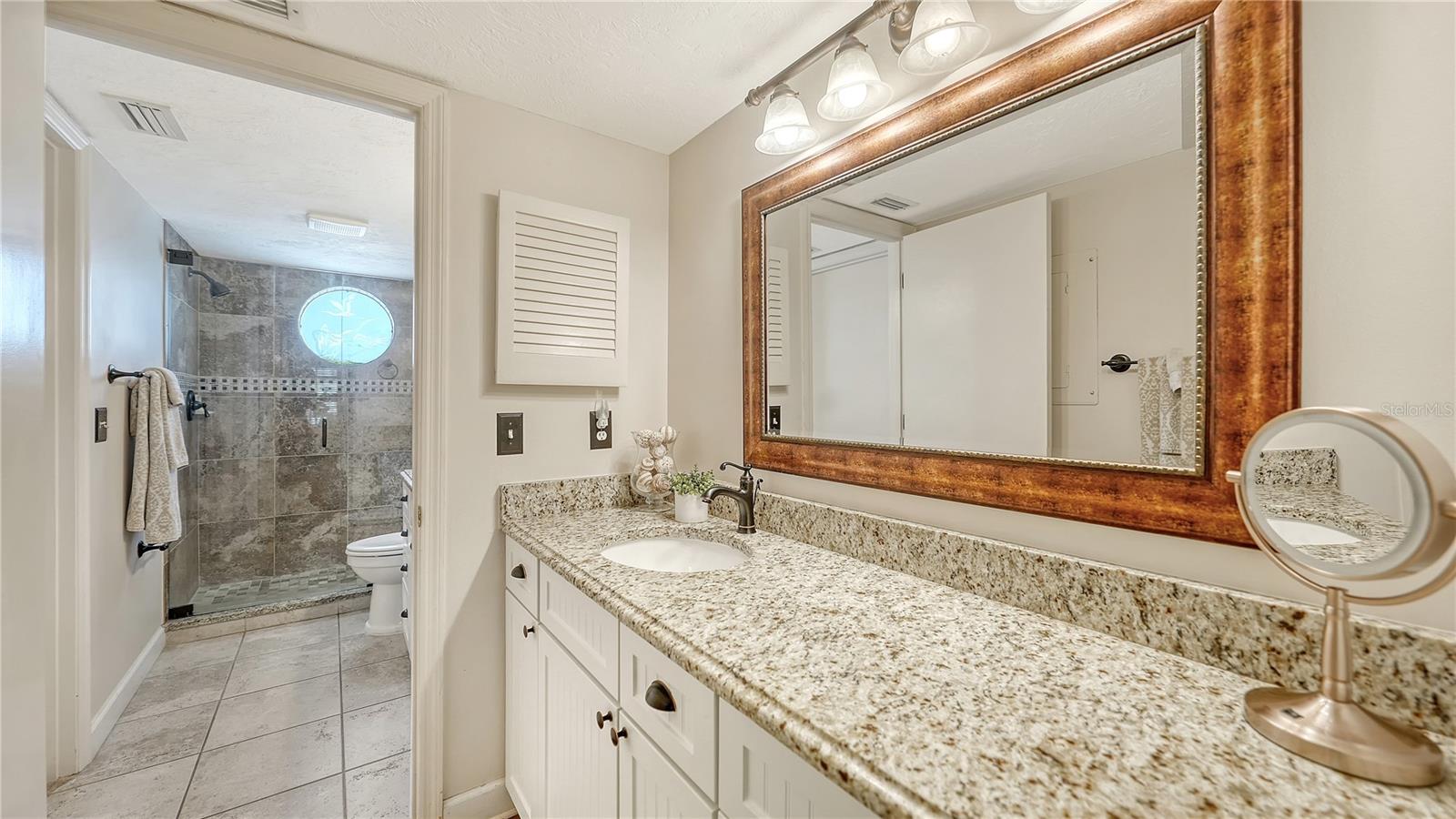 1350 Siesta Bayside Dr #1350b Property Photo 23