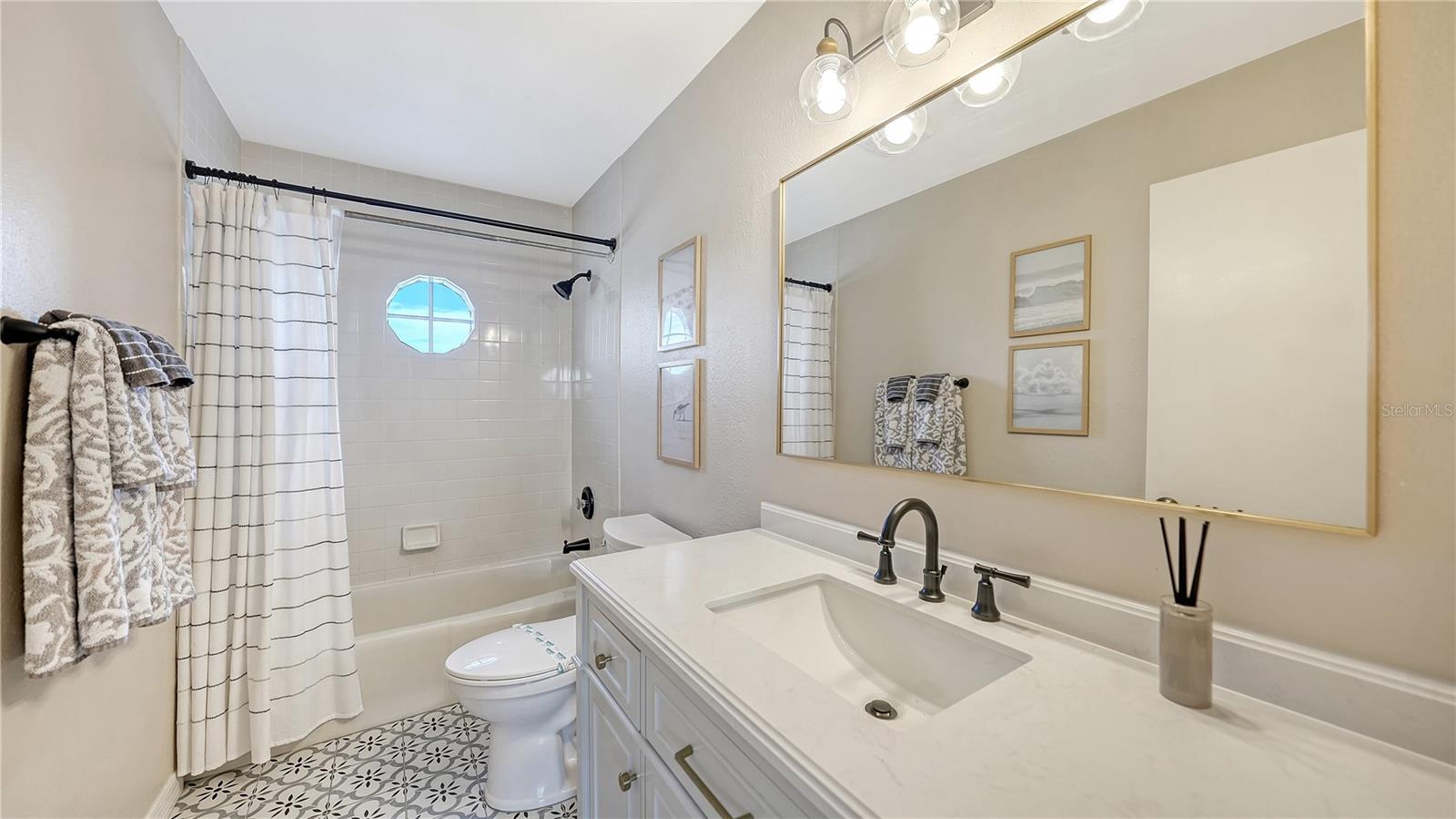 1350 Siesta Bayside Dr #1350b Property Photo 30