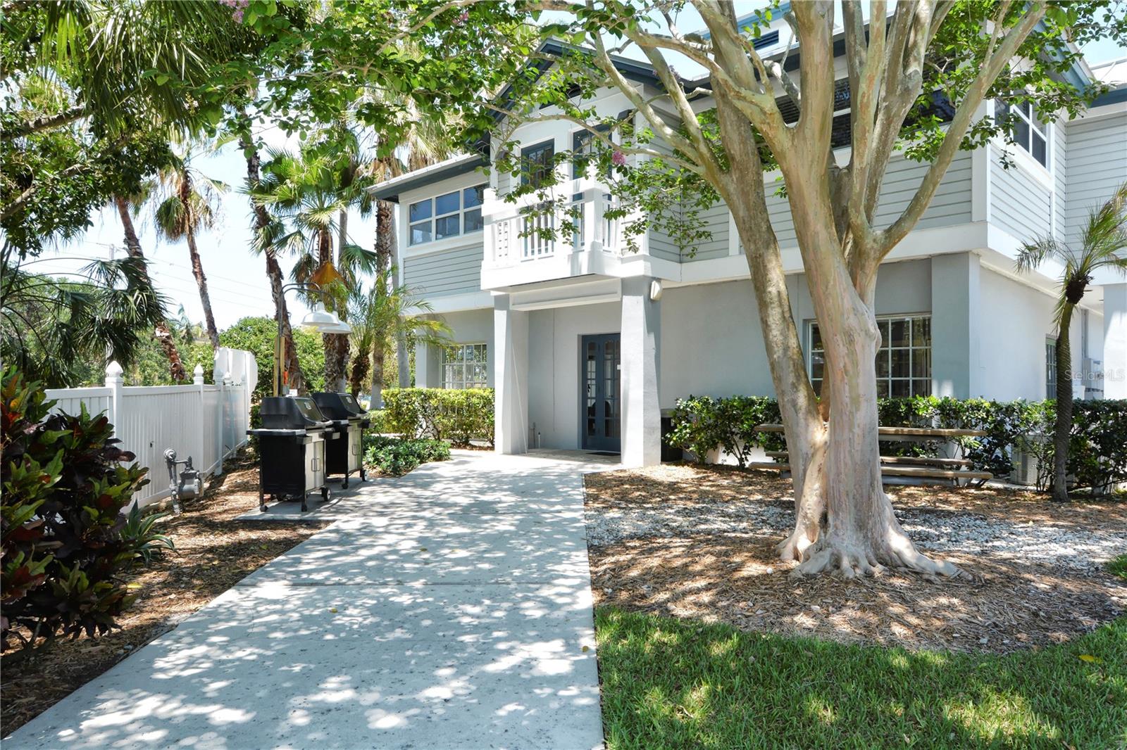 1350 Siesta Bayside Dr #1350b Property Photo 35
