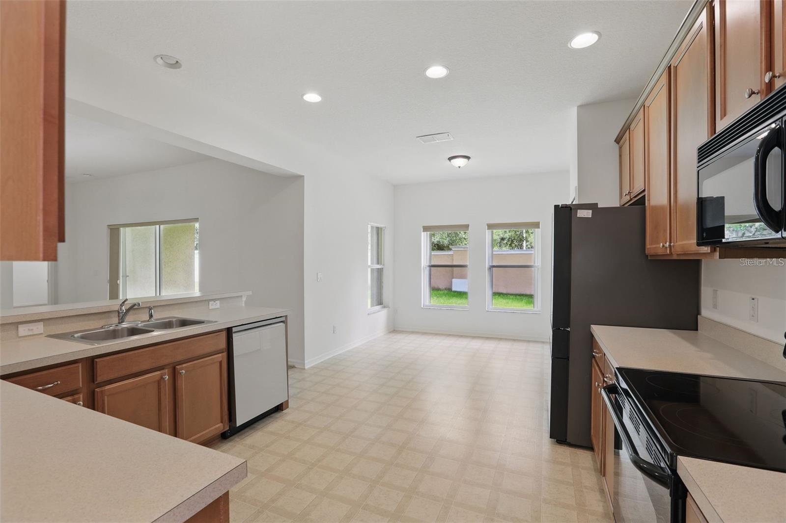 3747 Moon Dancer Pl Property Photo 14
