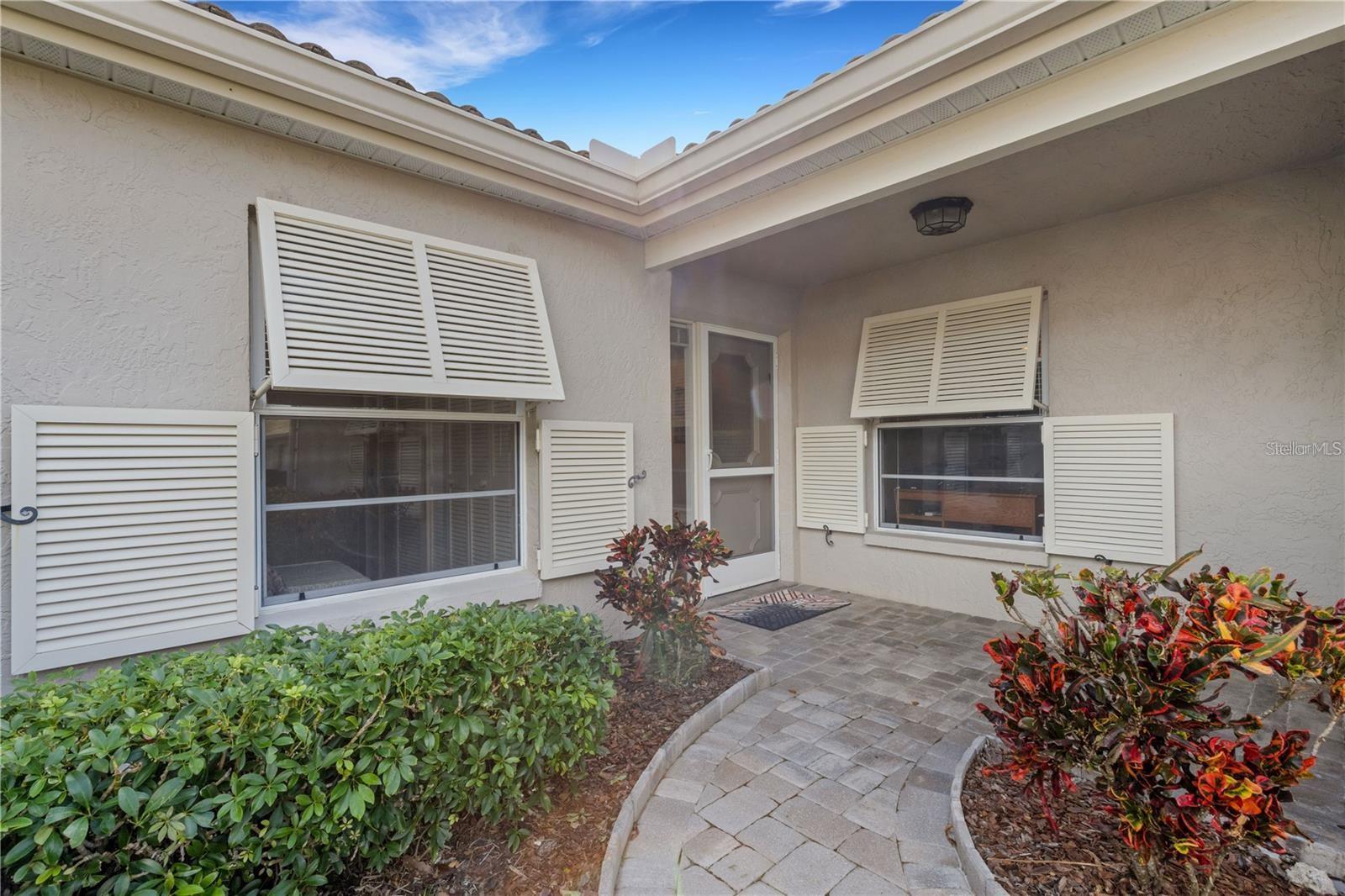 3242 Ringwood Mdw #76 Property Photo 3
