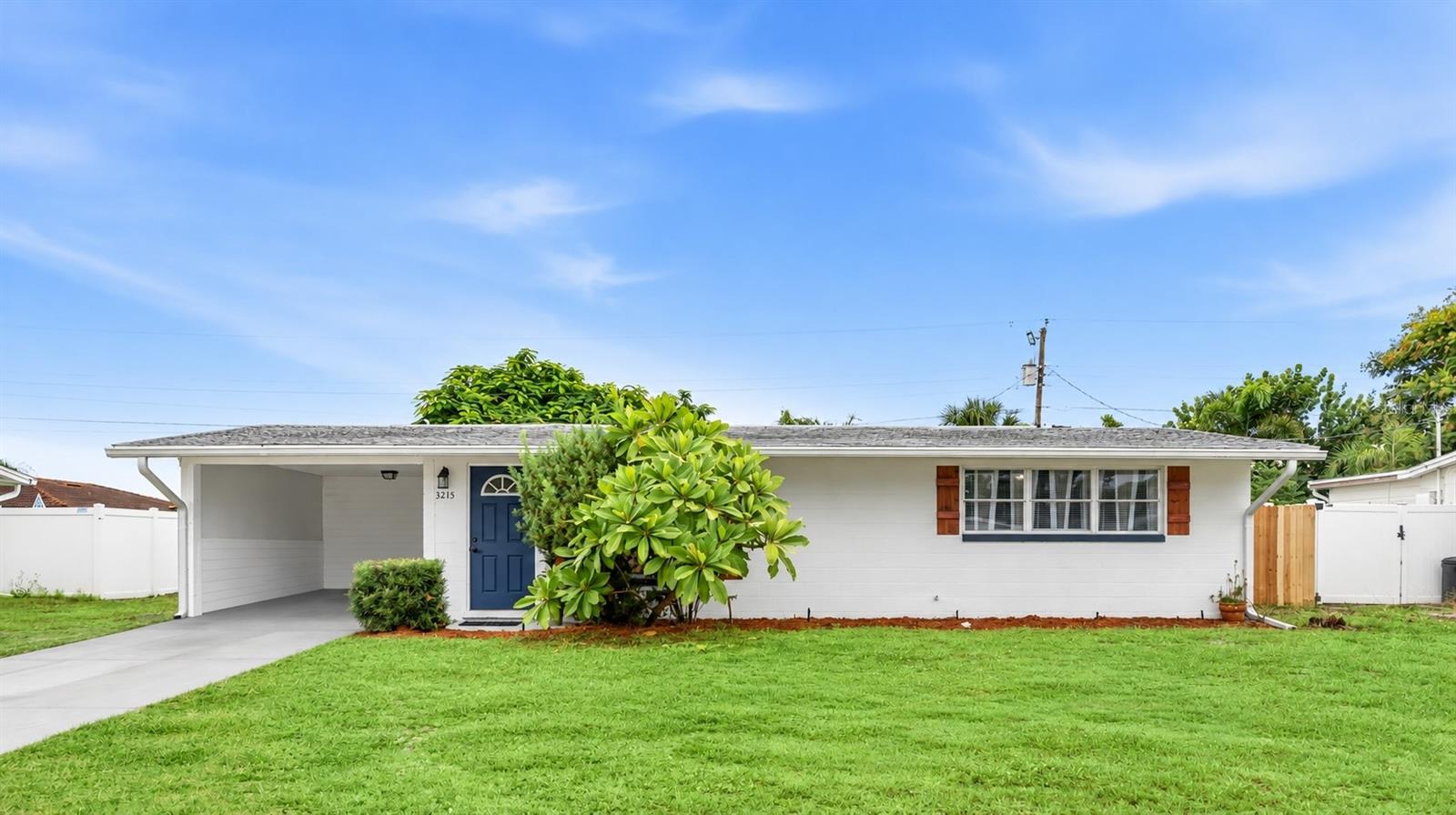 3215 Florida Blvd Property Photo 1