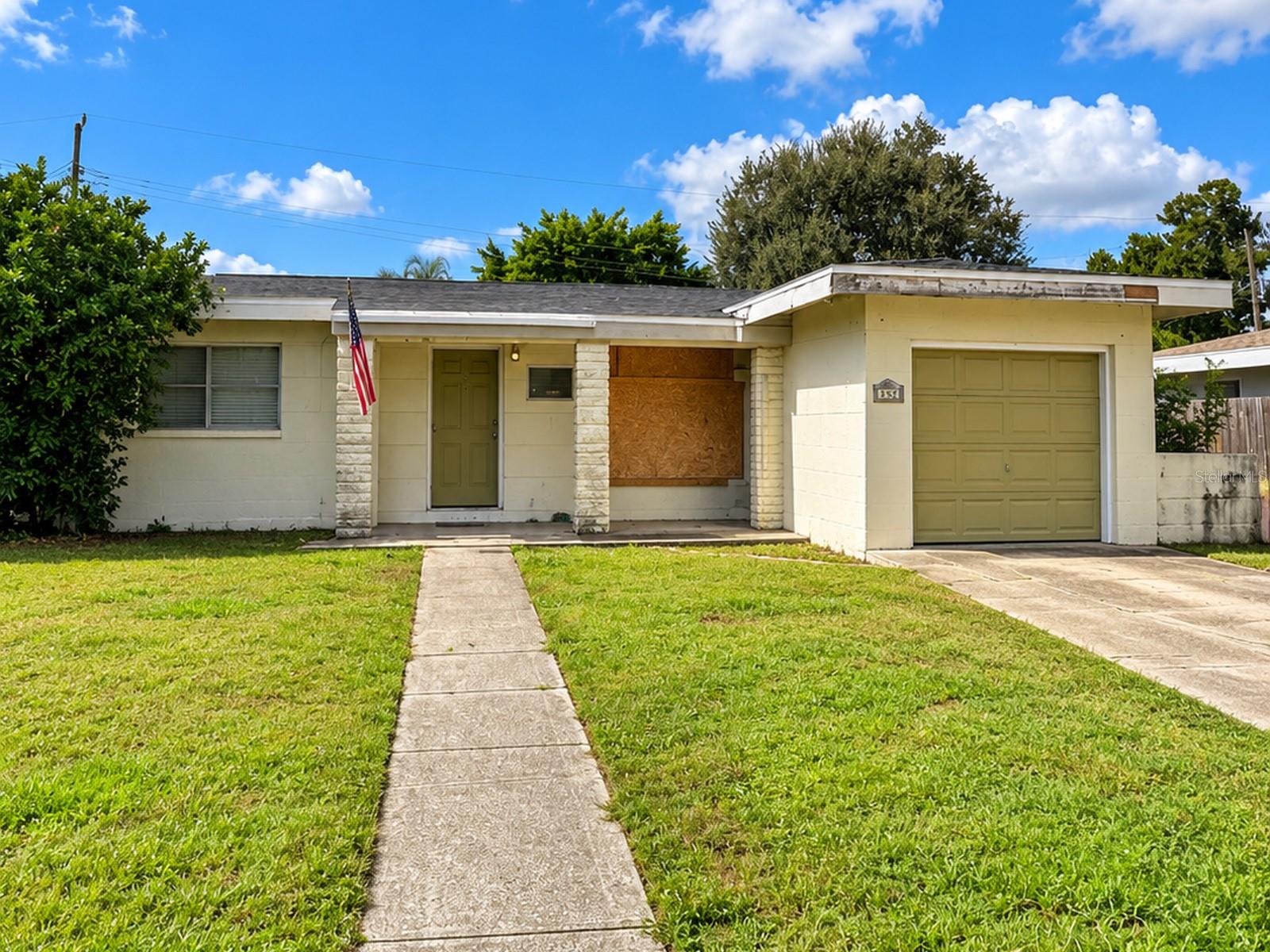 540 Sharon Cir Property Photo 1